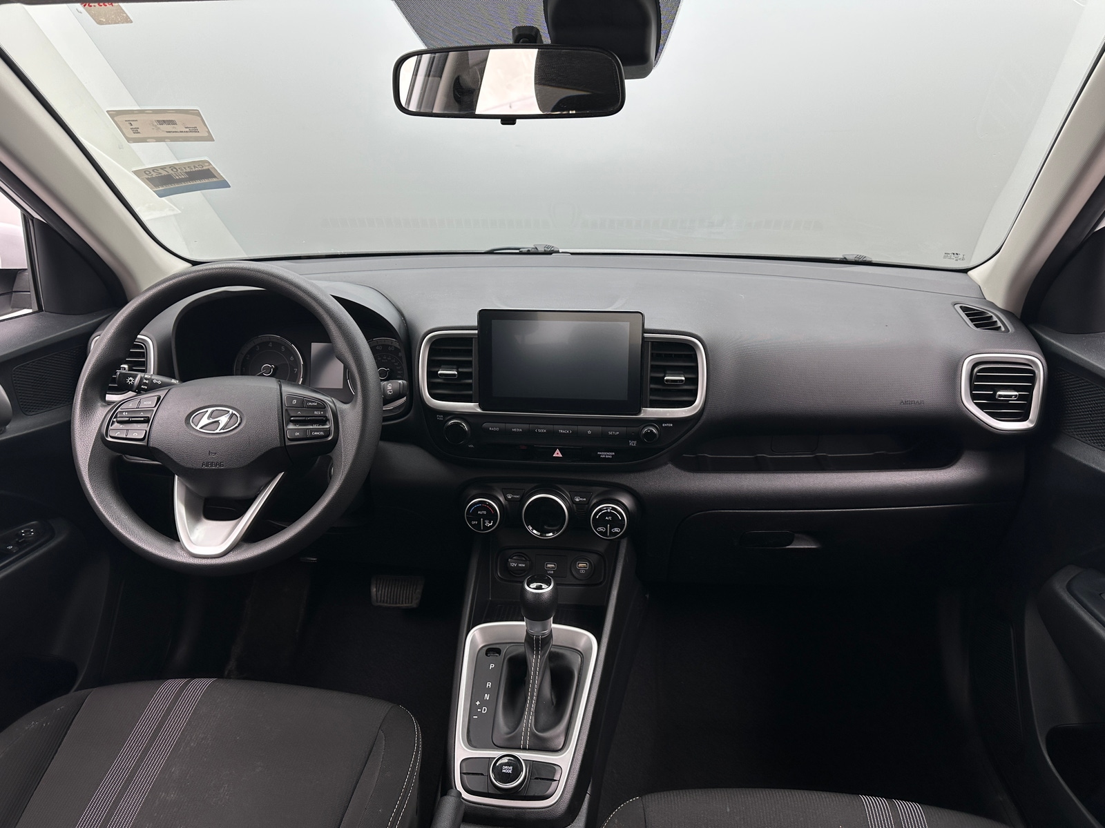 Thumbnail: 2020 Hyundai Venue - 3
