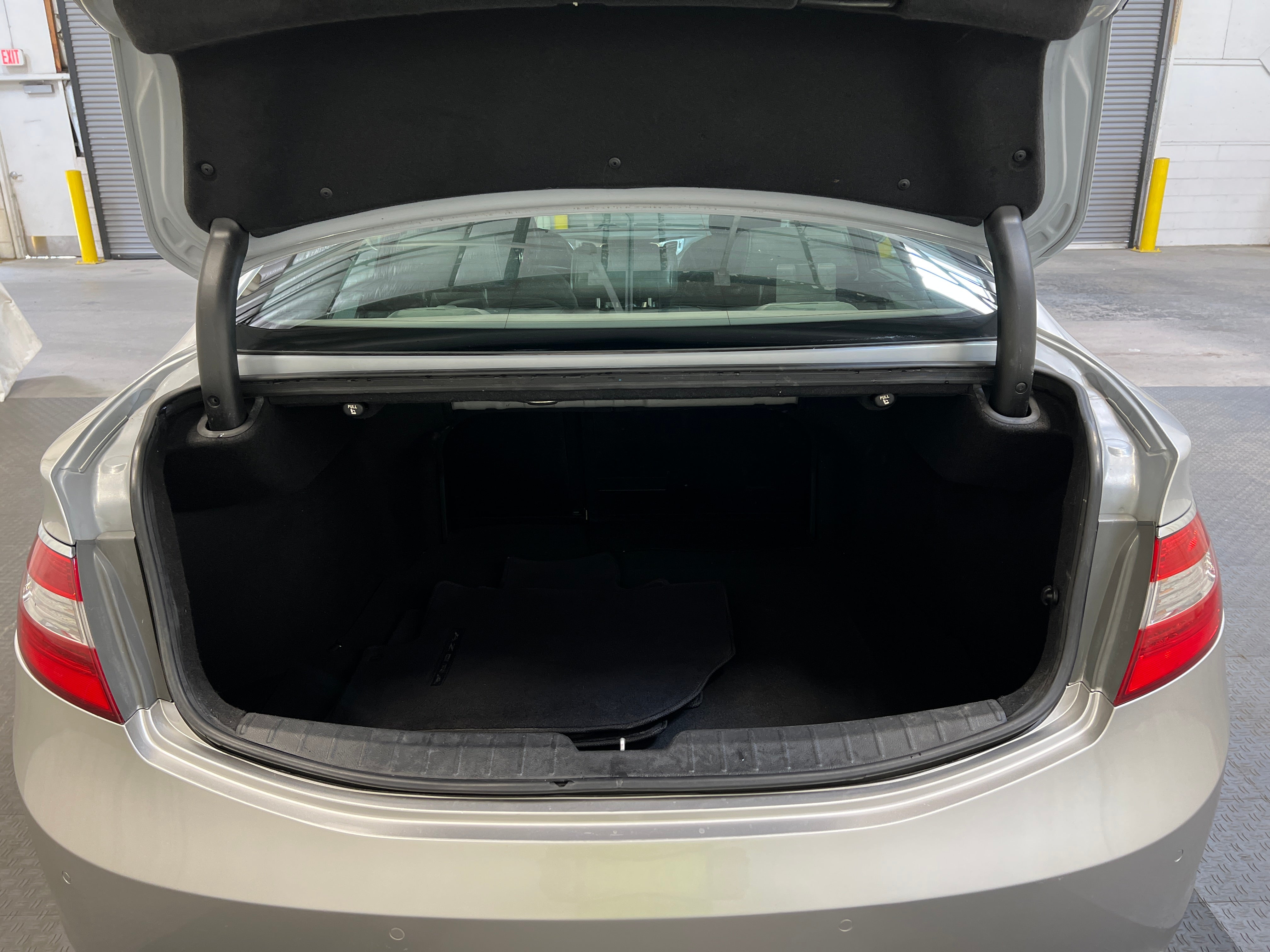 2012 Hyundai Azera Base 6
