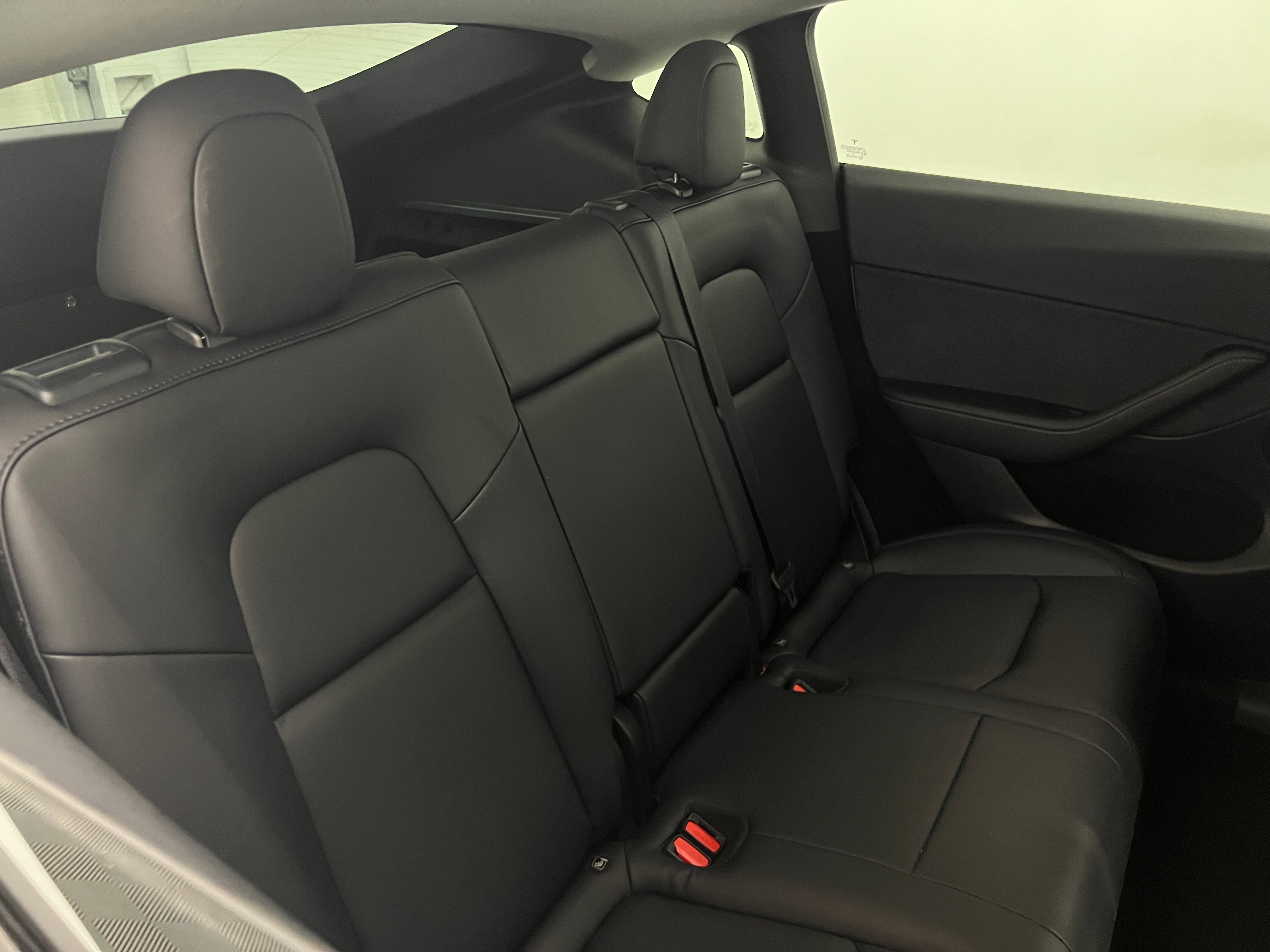 2023 Tesla Model Y Long Range 4