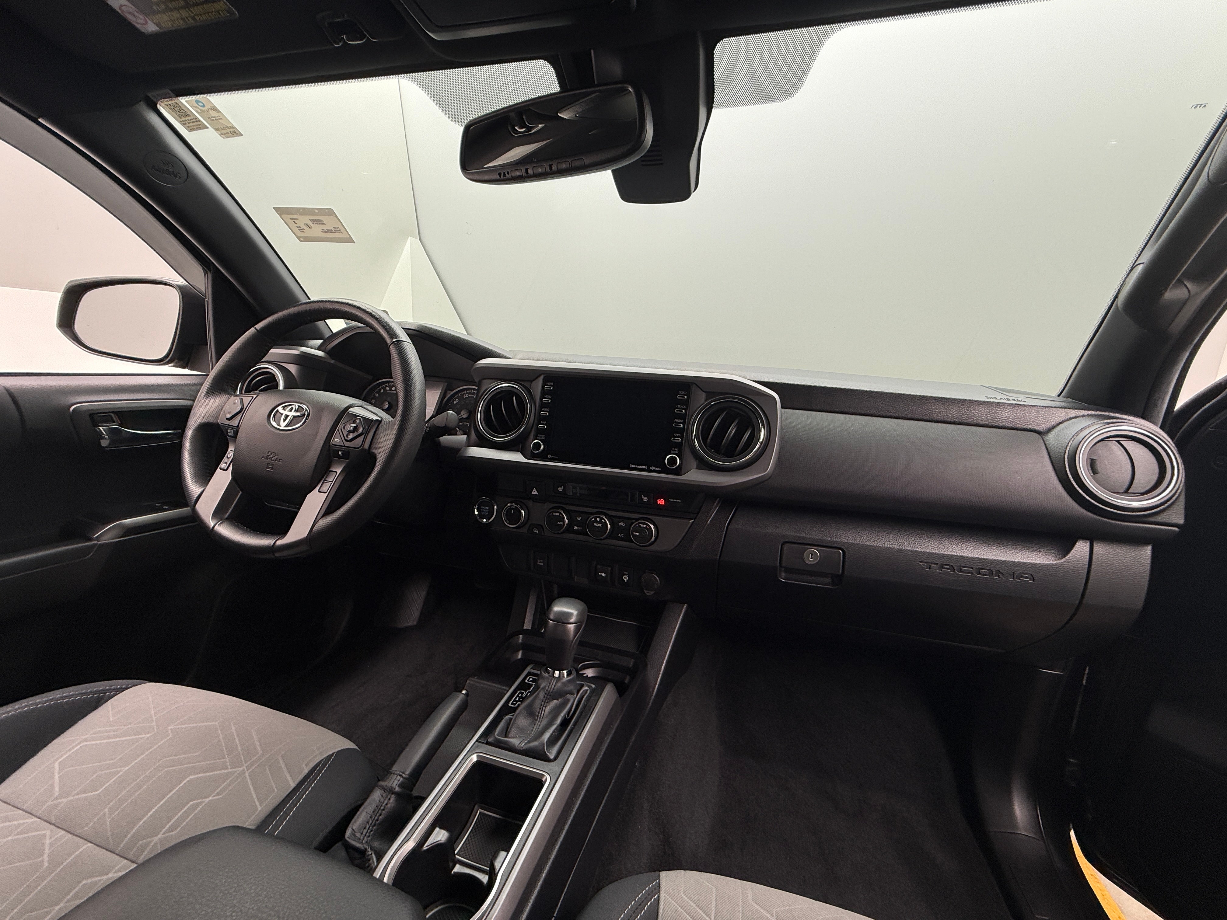 2022 Toyota Tacoma TRD Sport 3