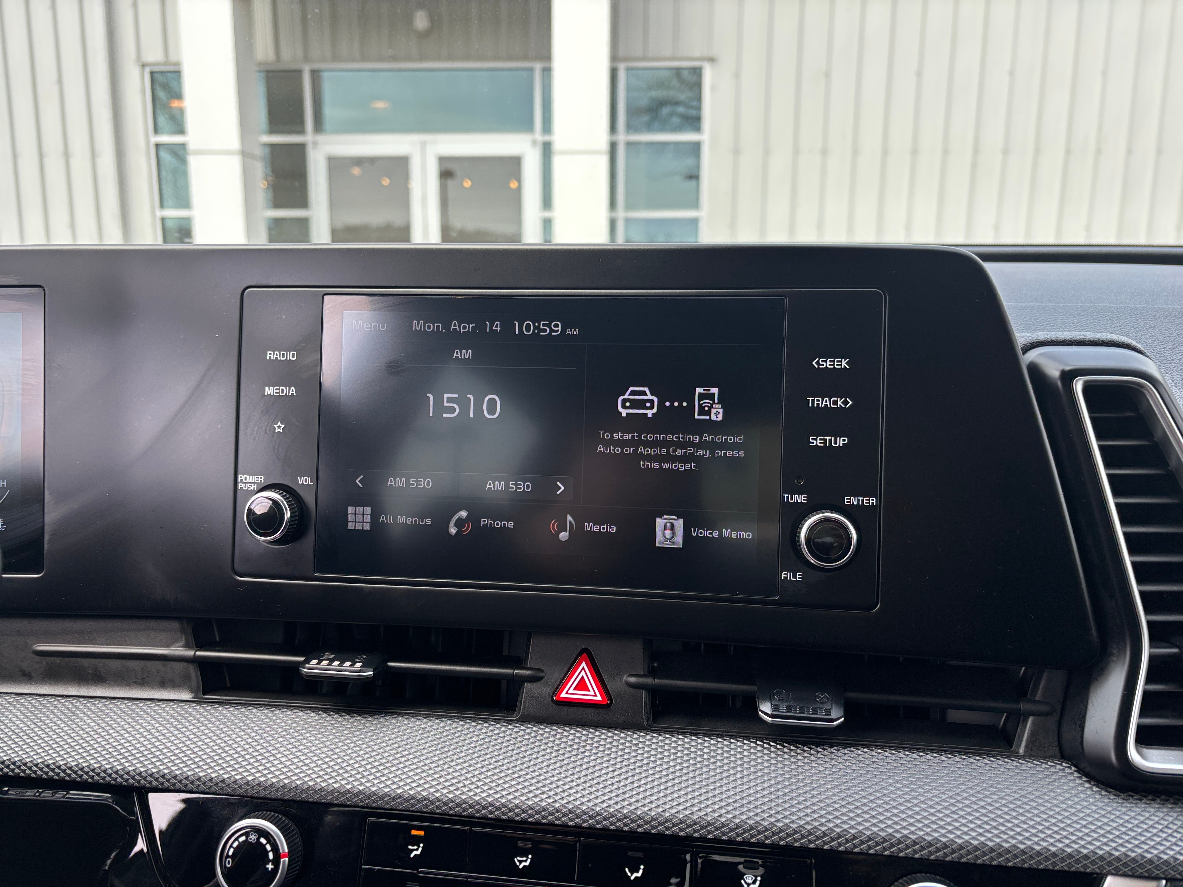 2024 Kia Sportage LX 4