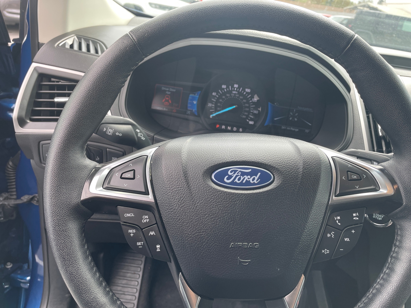 Thumbnail: 2023 Ford Edge - 5