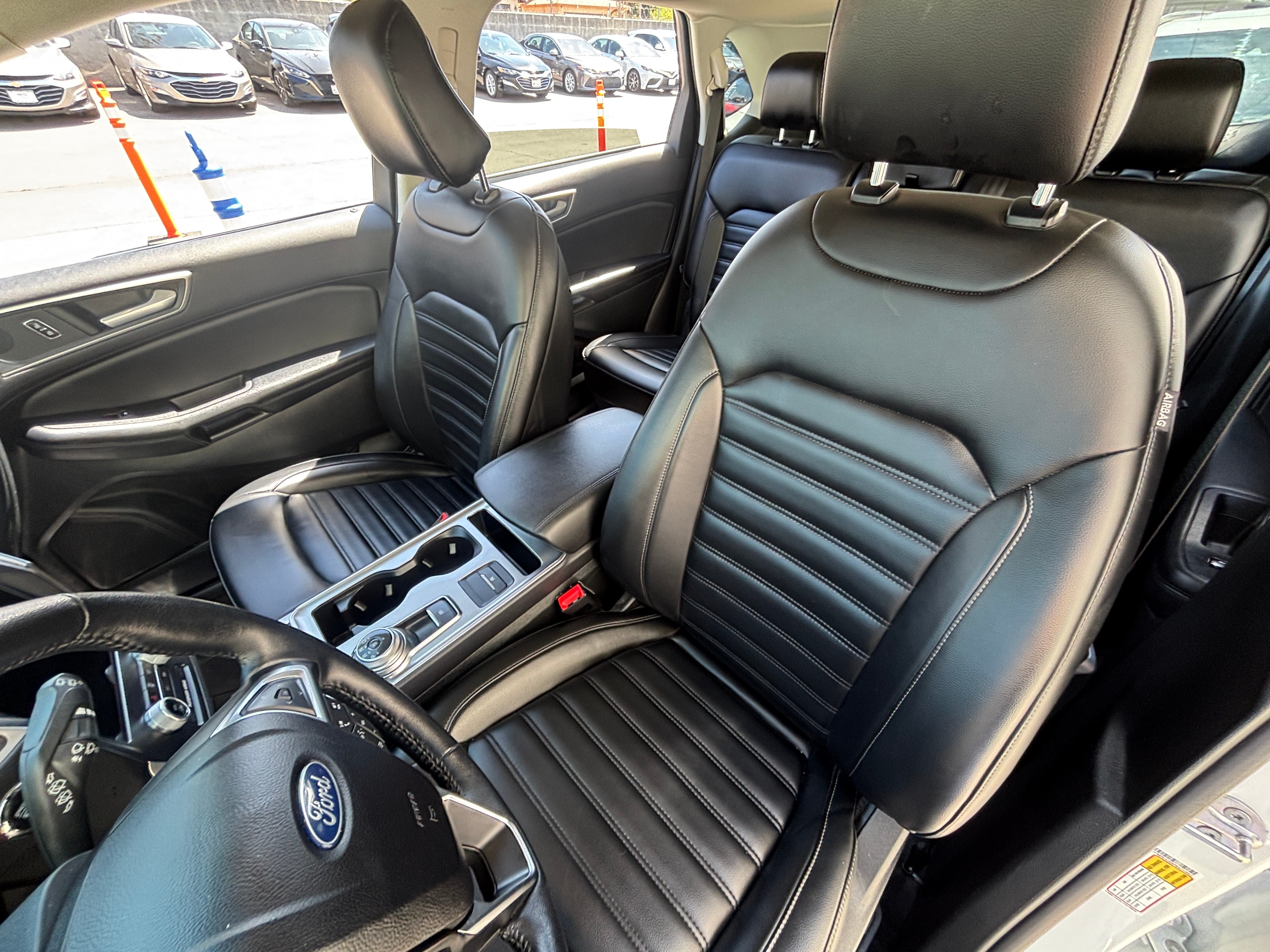 2023 Ford Edge SEL 2