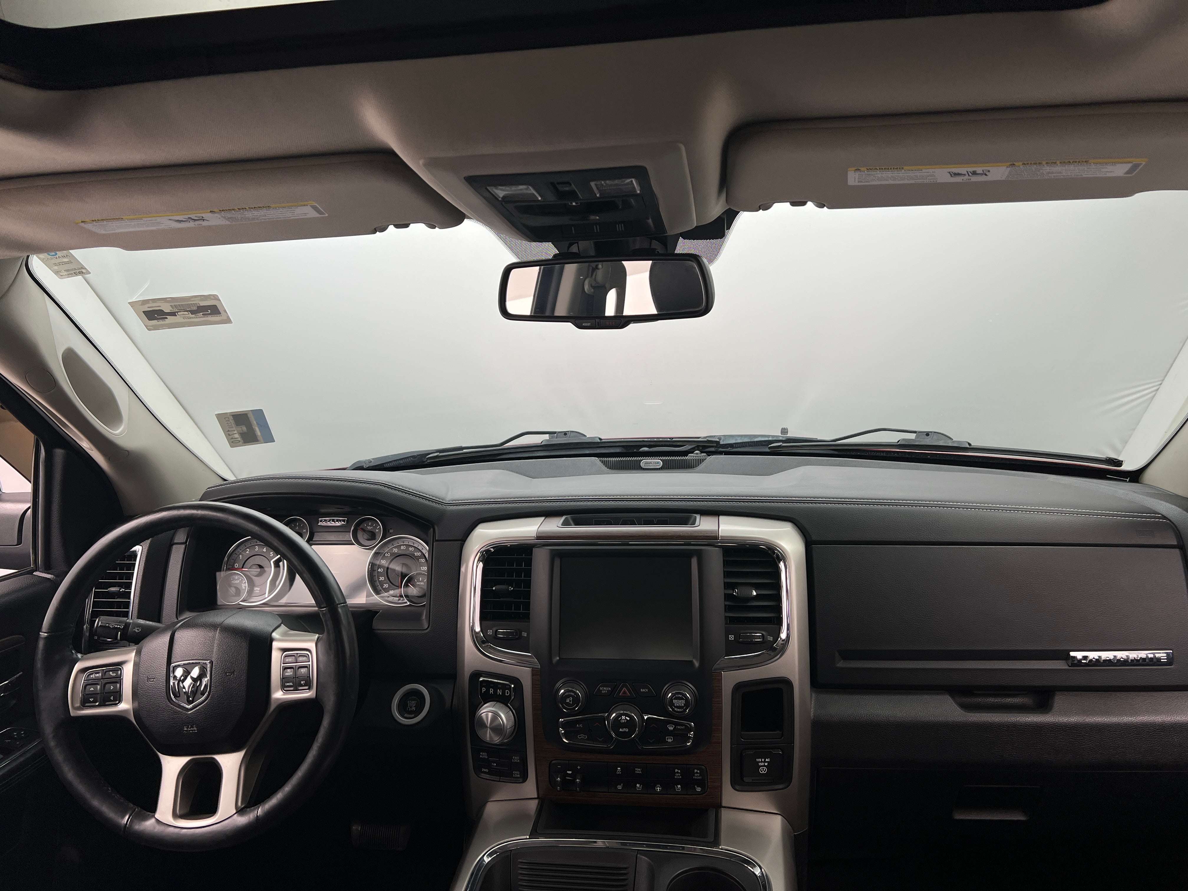 2016 RAM 1500 Laramie 2