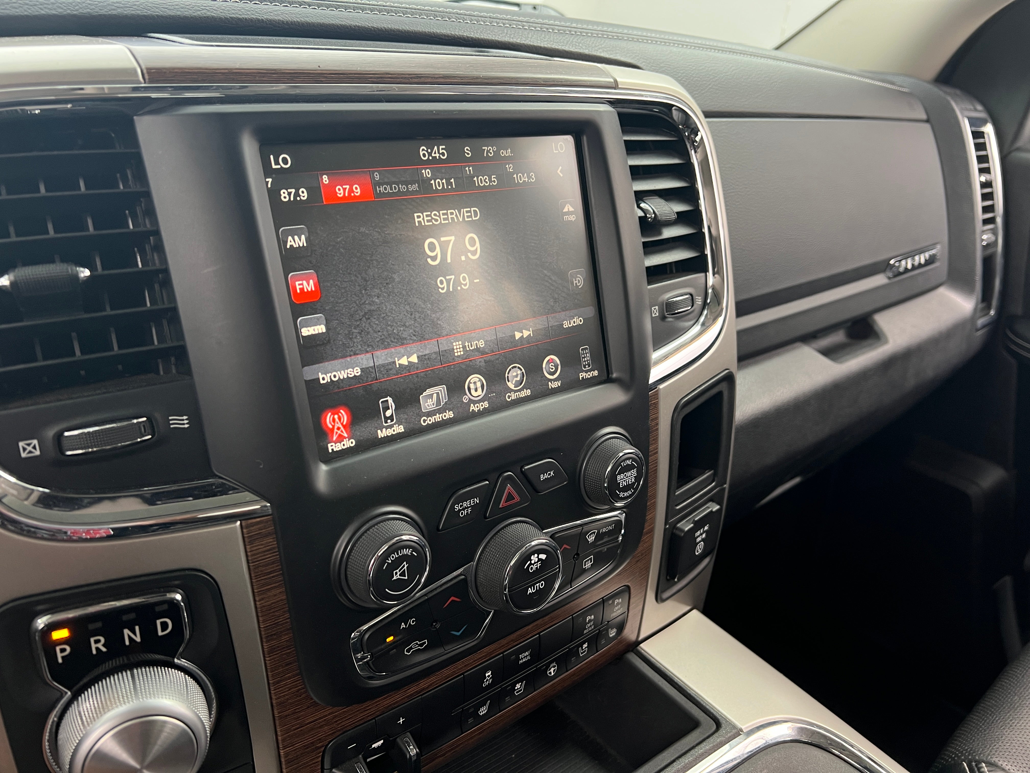 2016 RAM 1500 Laramie 3