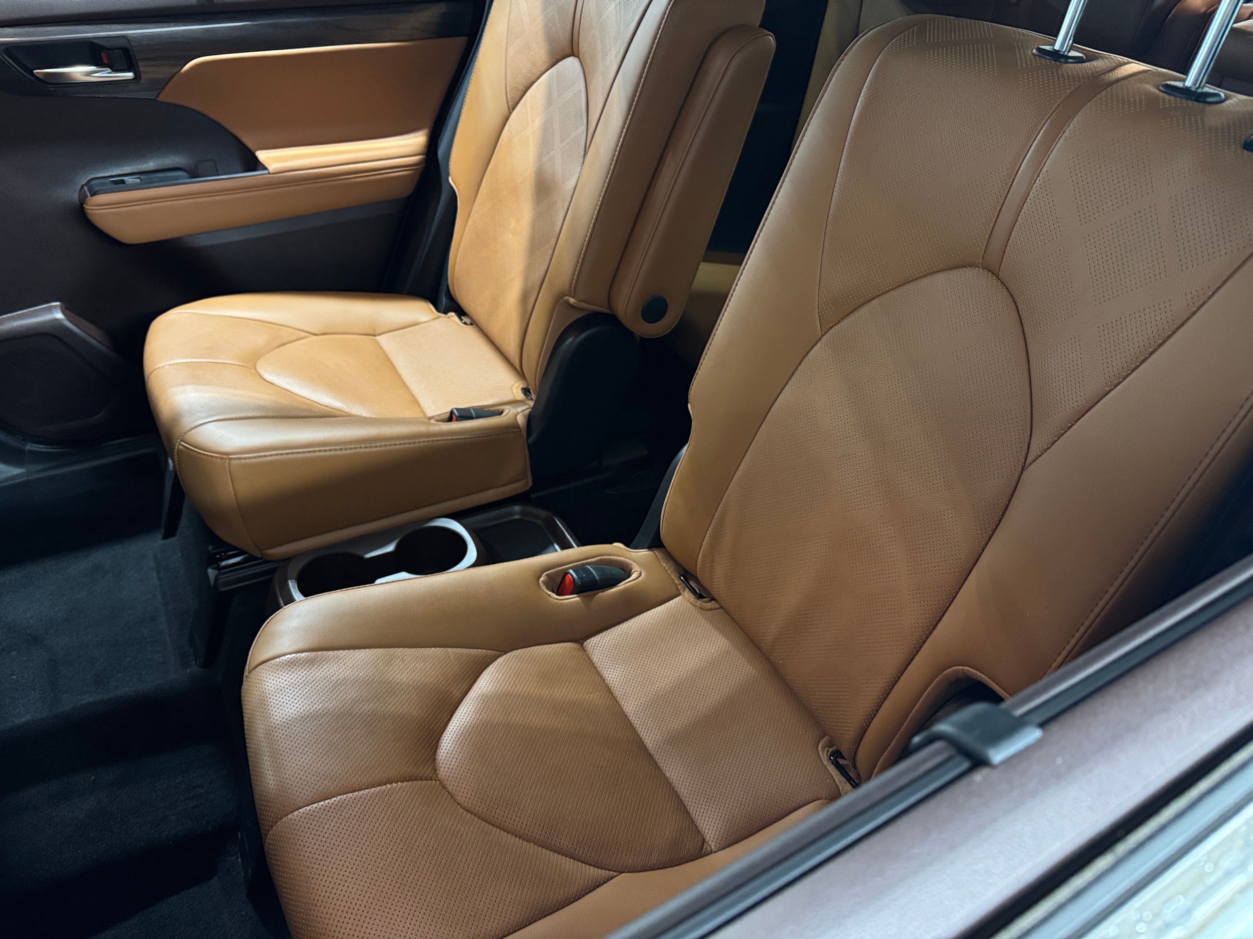 2021 Toyota Highlander Platinum 5