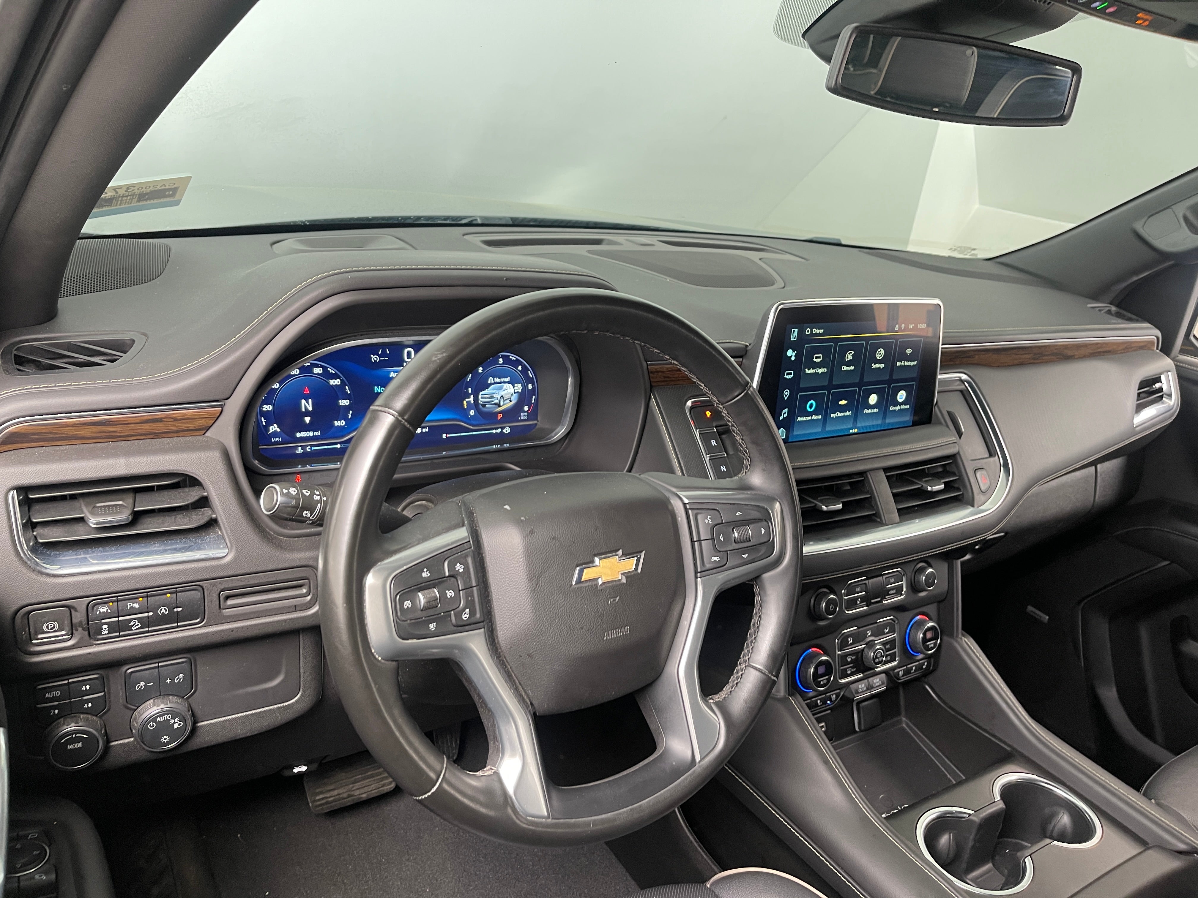 2023 Chevrolet Suburban Premier 2
