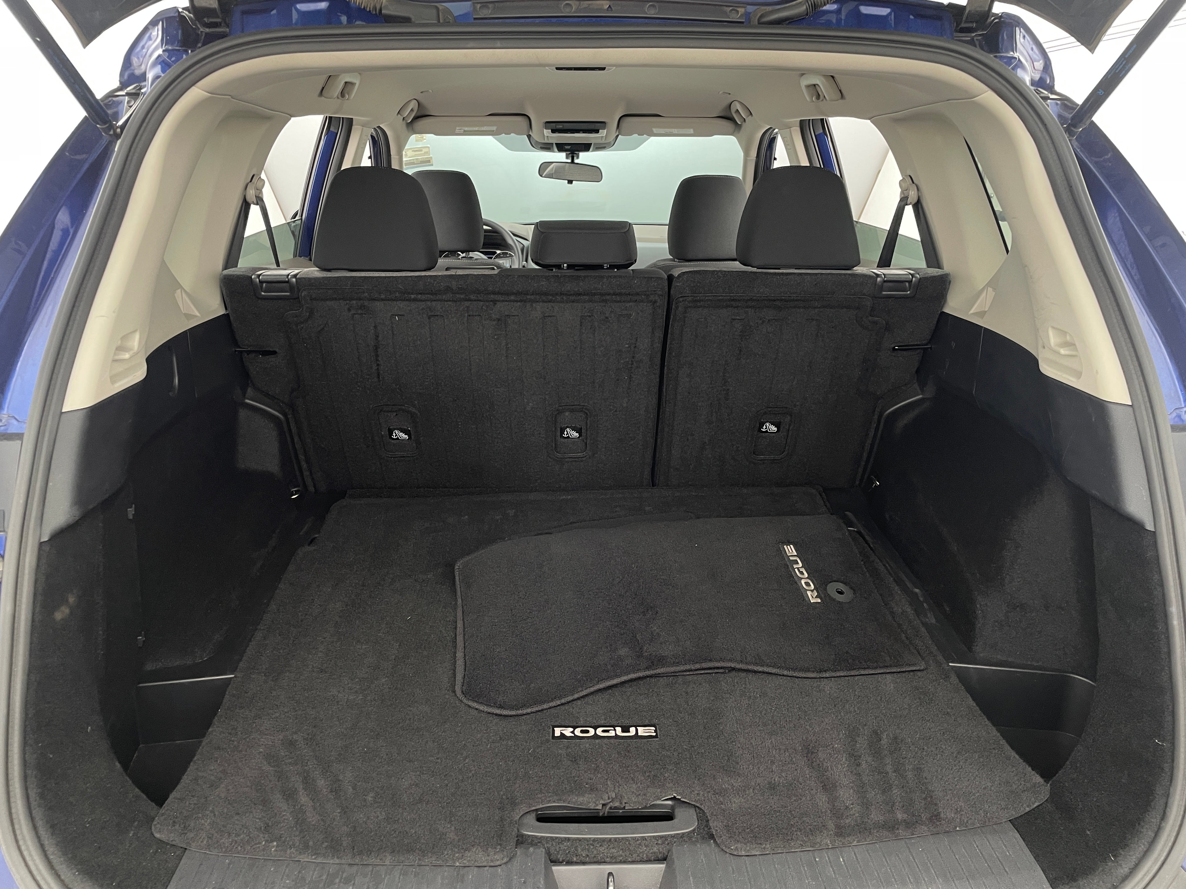 2023 Nissan Rogue SV 7