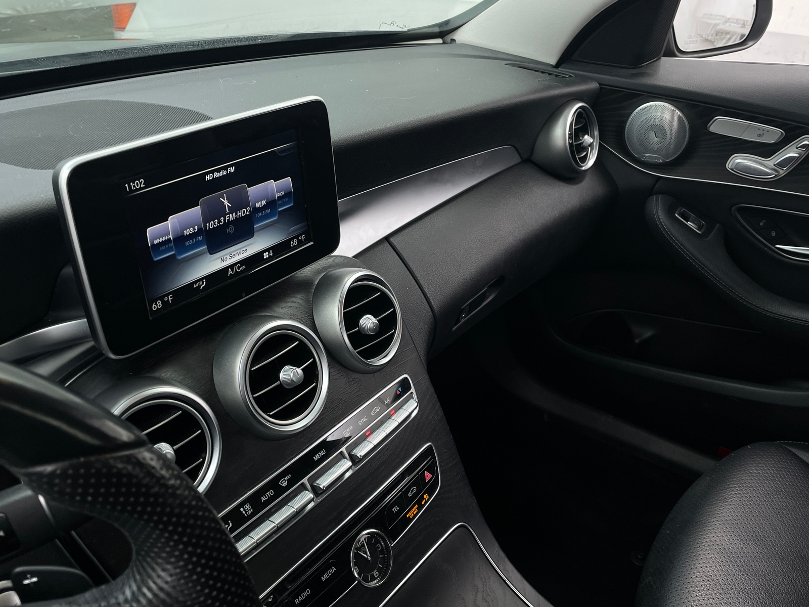 Thumbnail: 2017 Mercedes-Benz C-Class - 3