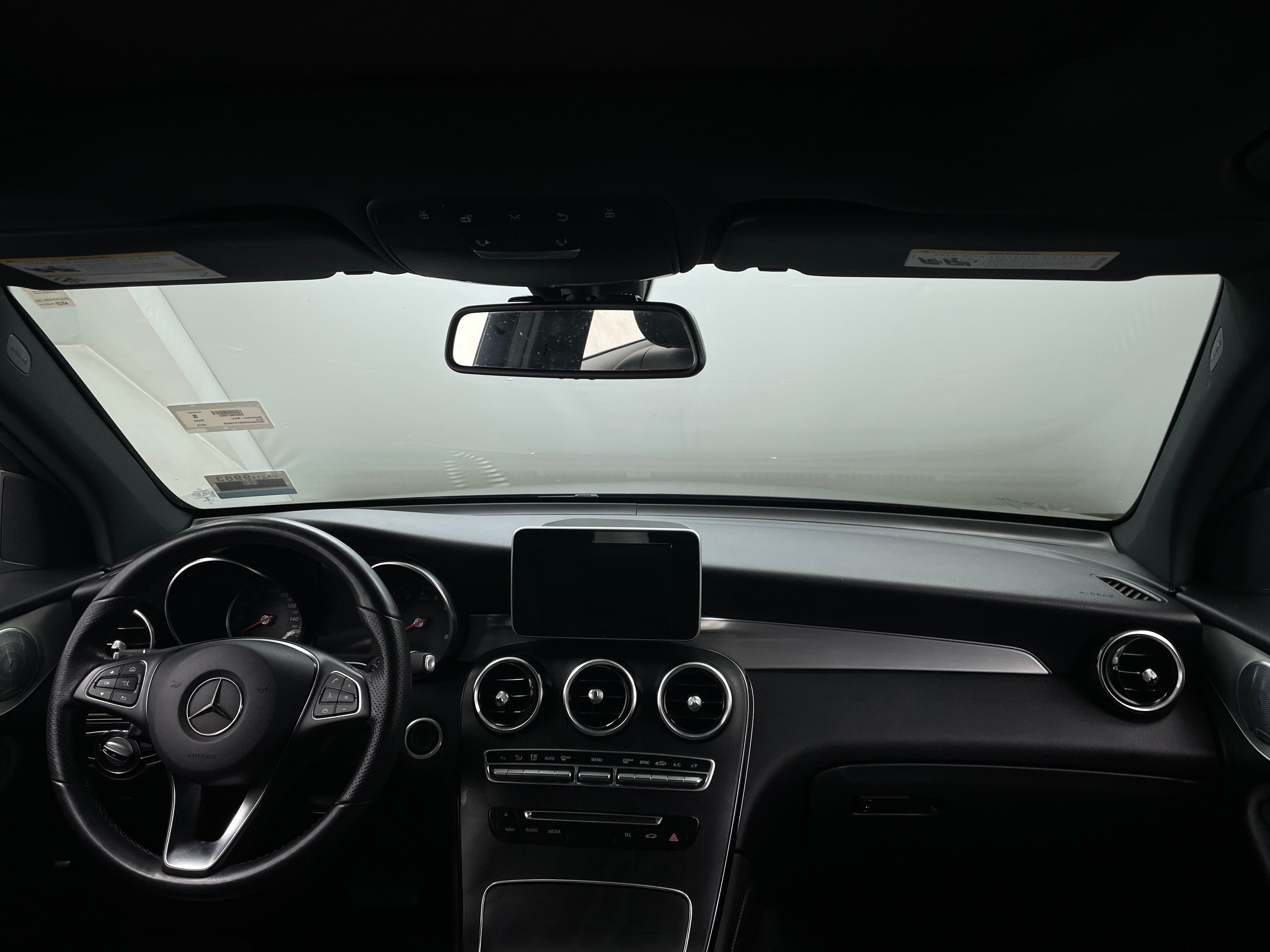 2019 Mercedes-Benz GLC 300 2