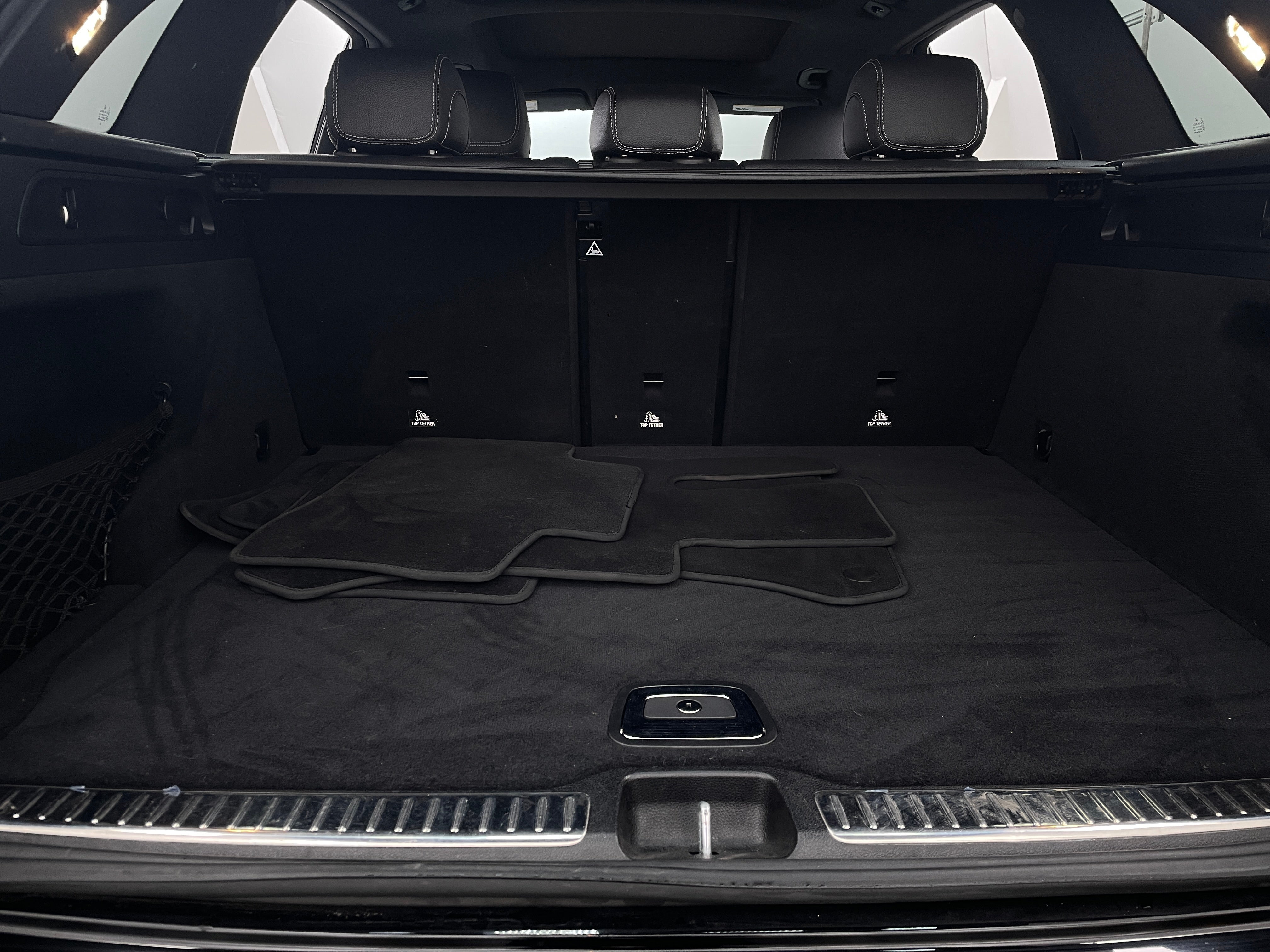 2019 Mercedes-Benz GLC 300 6