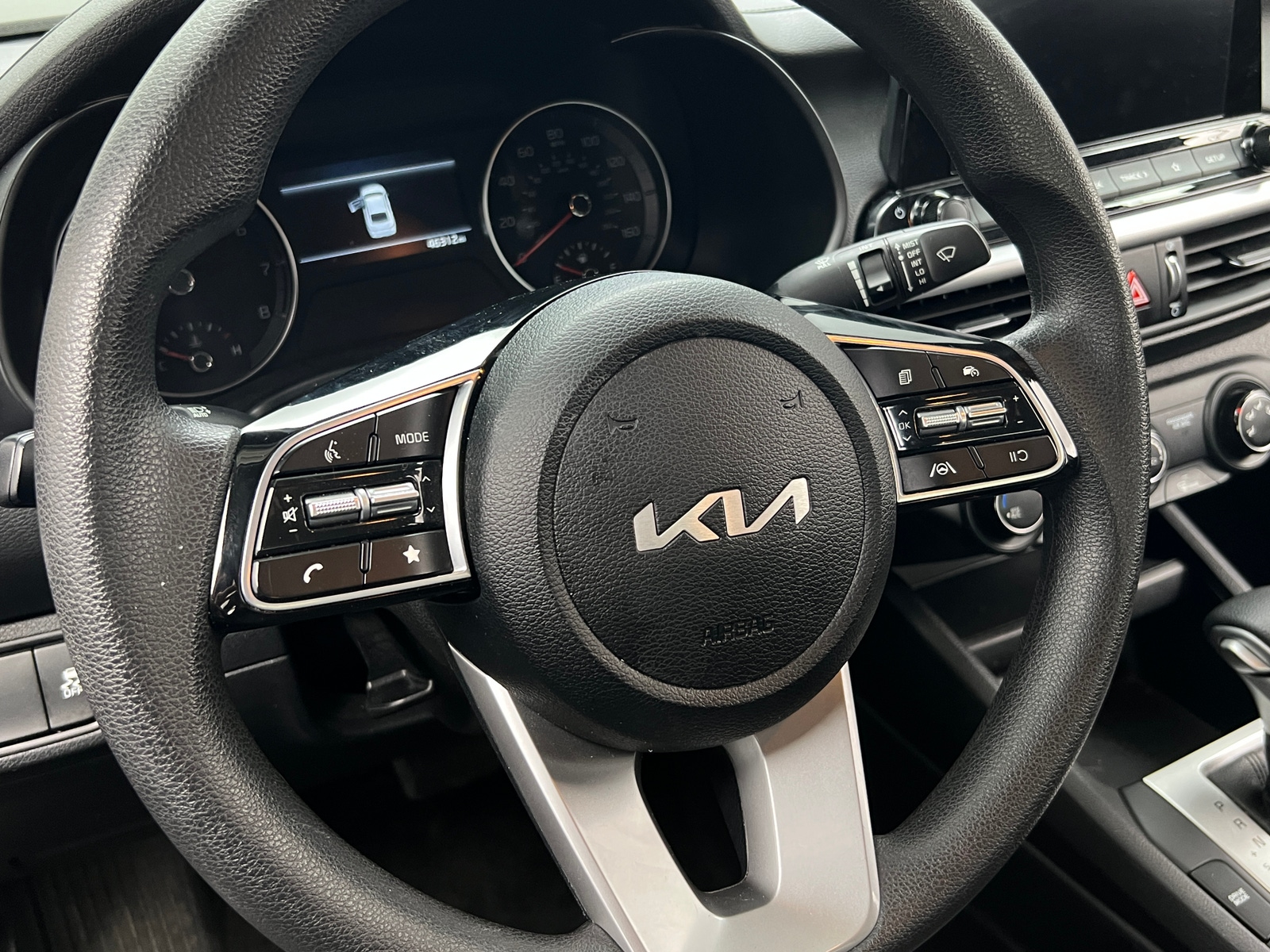 Thumbnail: 2023 Kia Forte - 5