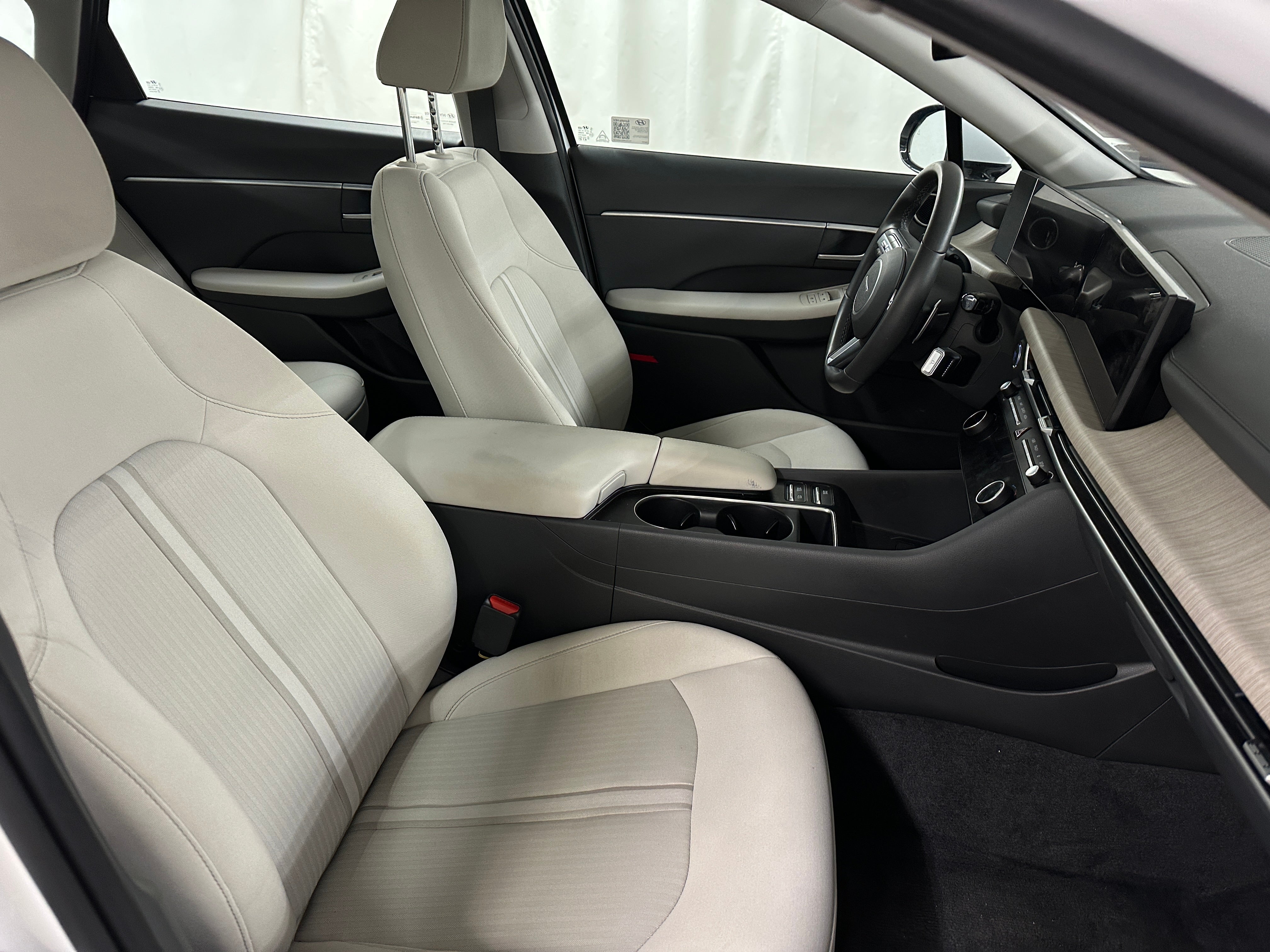 2024 Hyundai Sonata SEL 2