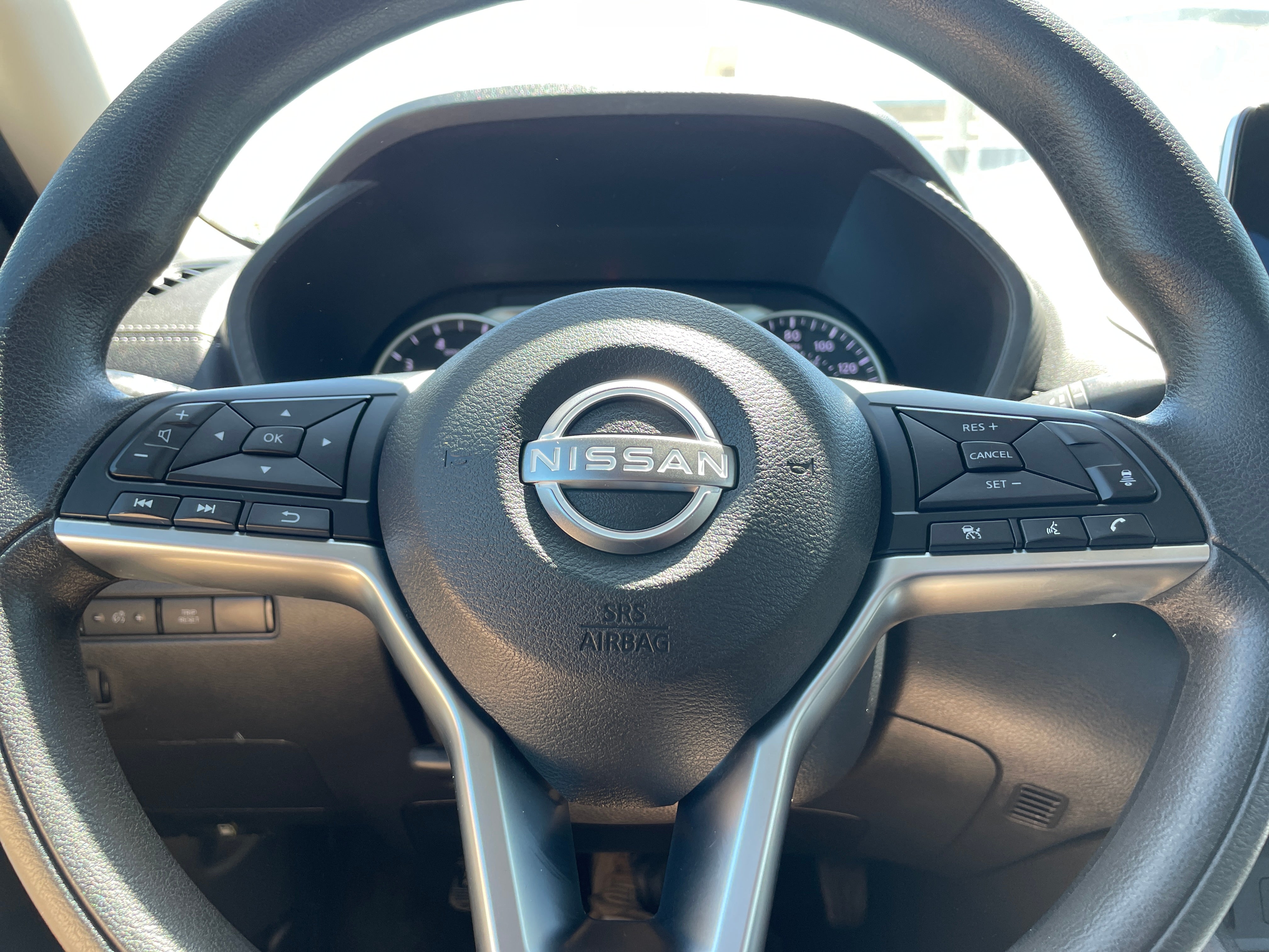 2024 Nissan Sentra SV 5