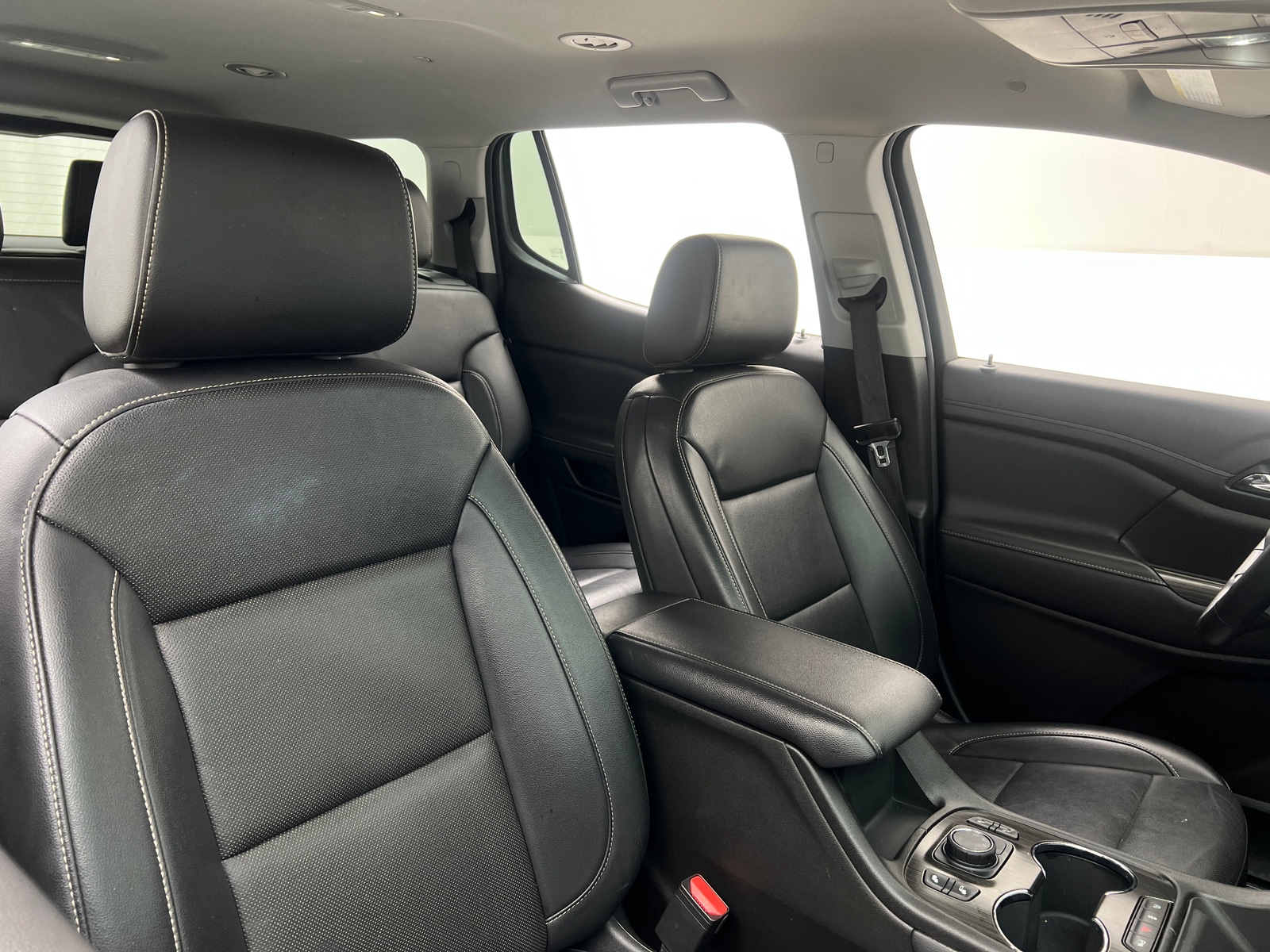 Thumbnail: 2023 GMC Acadia - 2