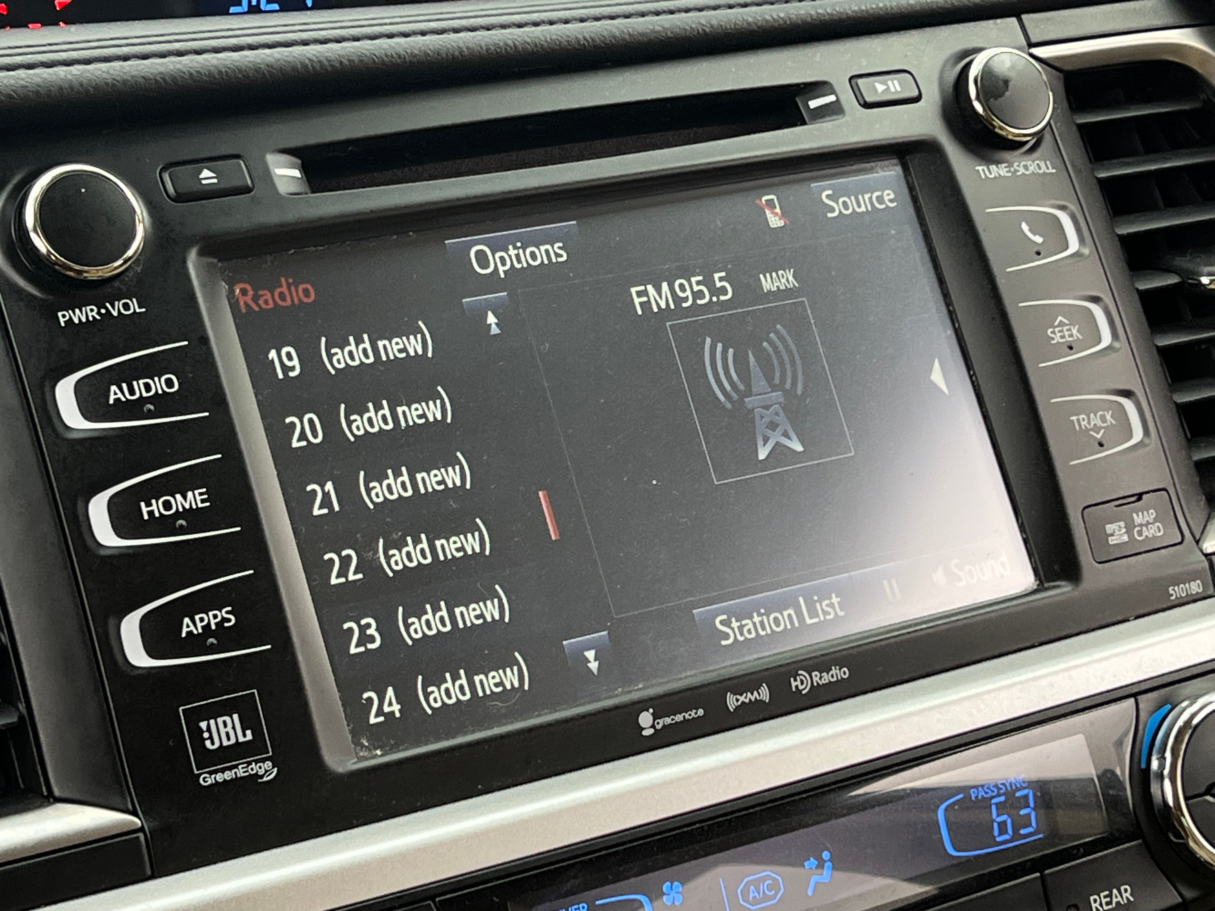 2017 Toyota Highlander Limited 3