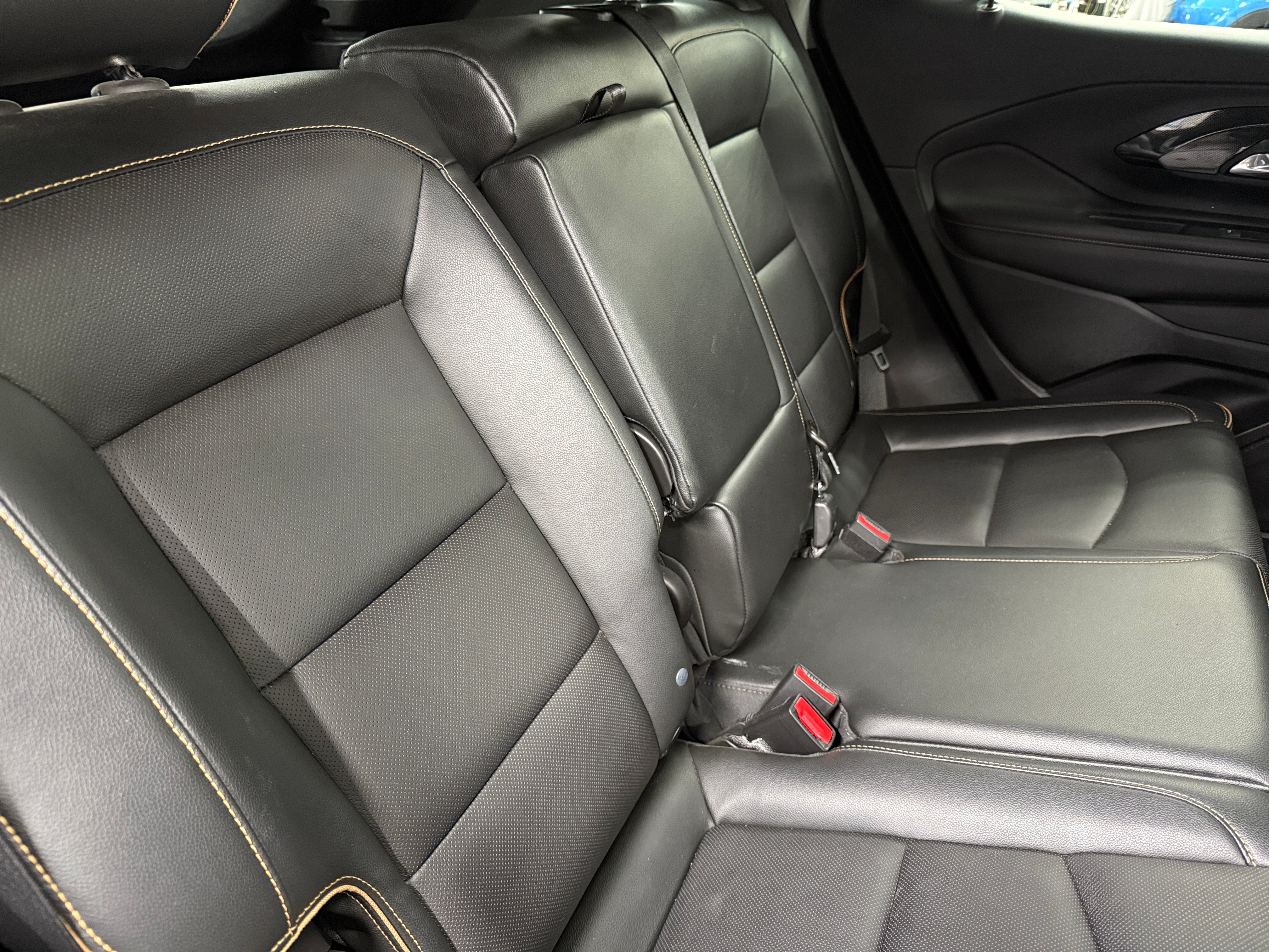 2023 GMC Terrain AT4 5
