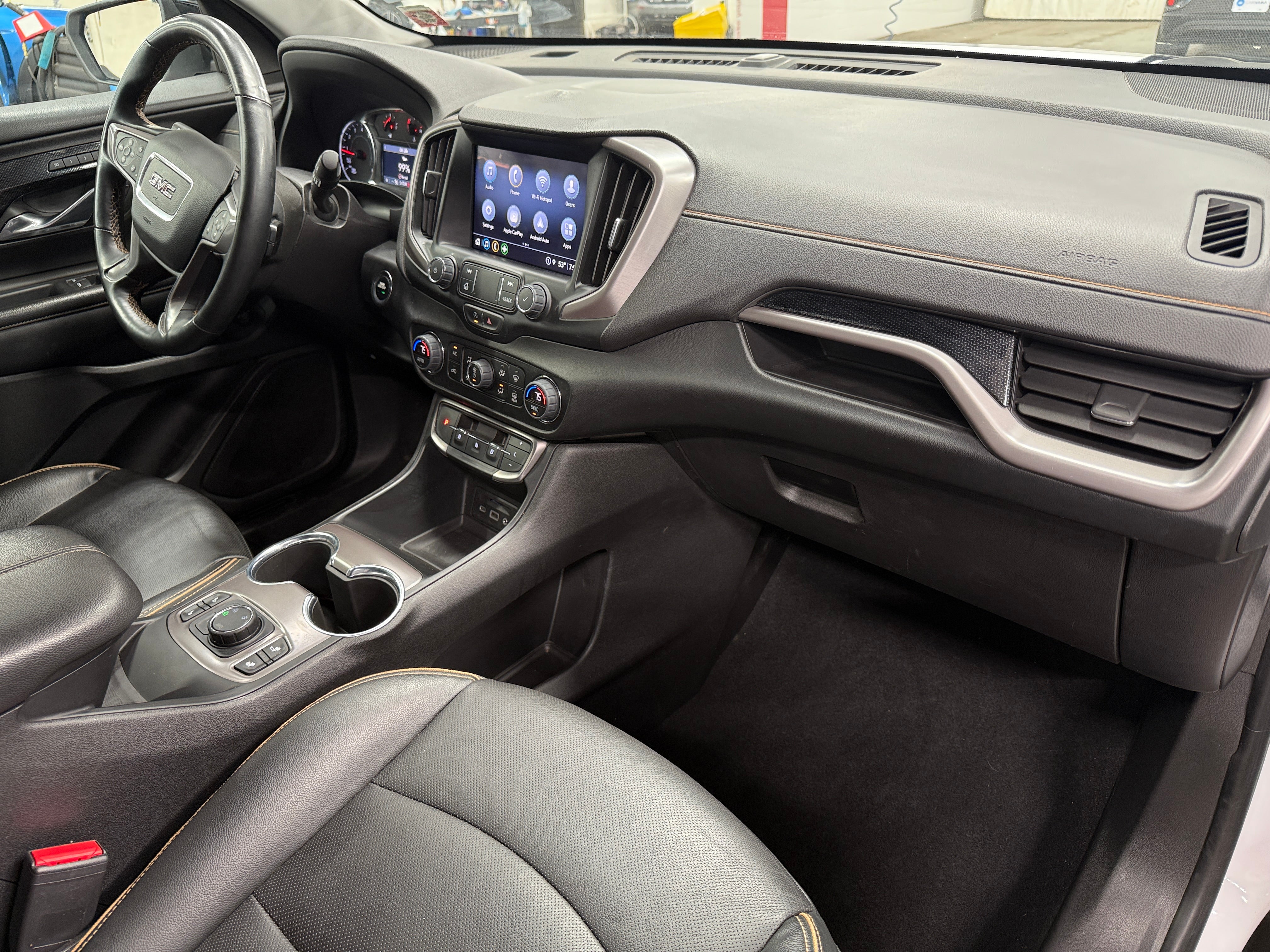 2023 GMC Terrain AT4 2