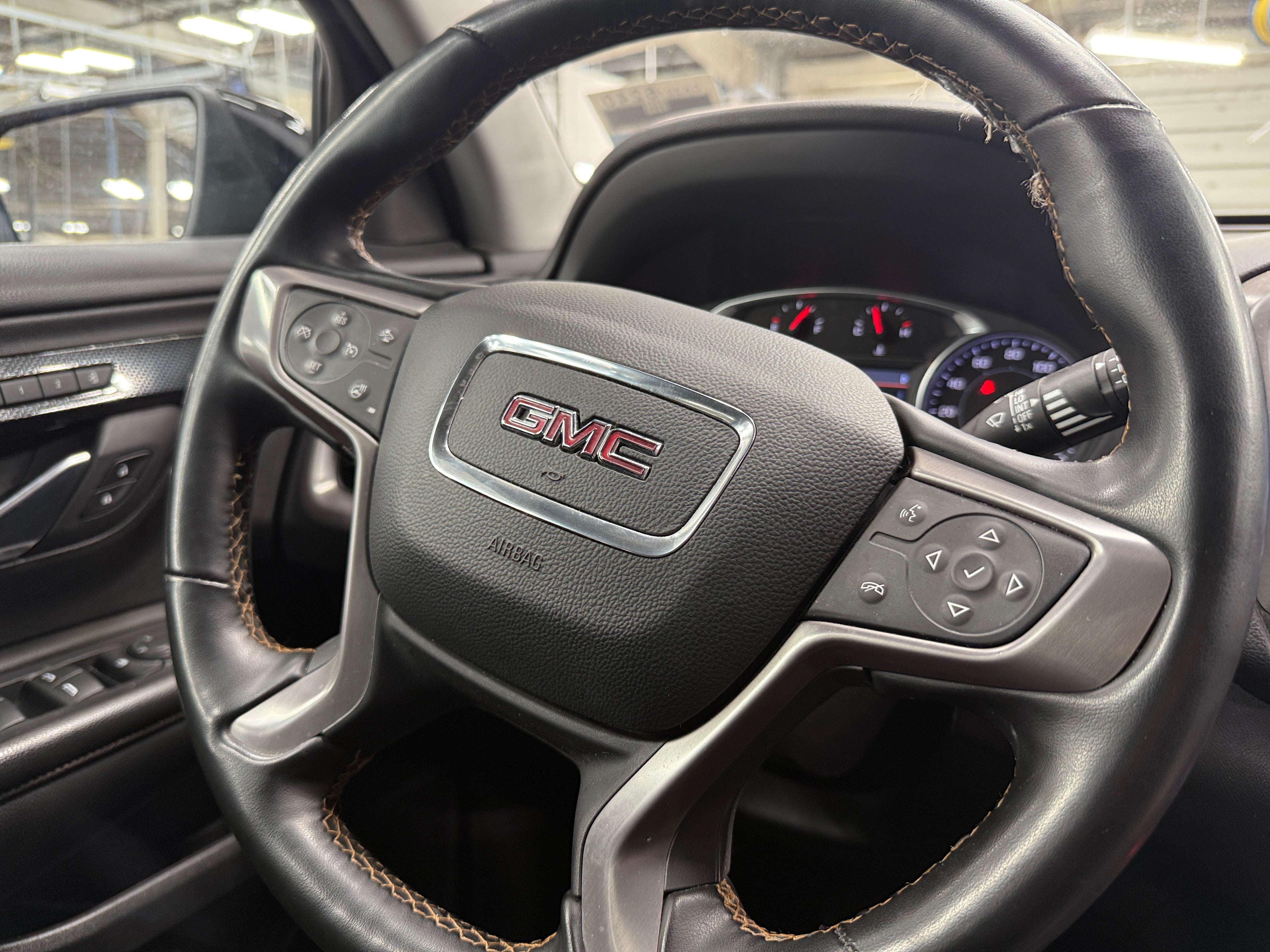 2023 GMC Terrain AT4 4