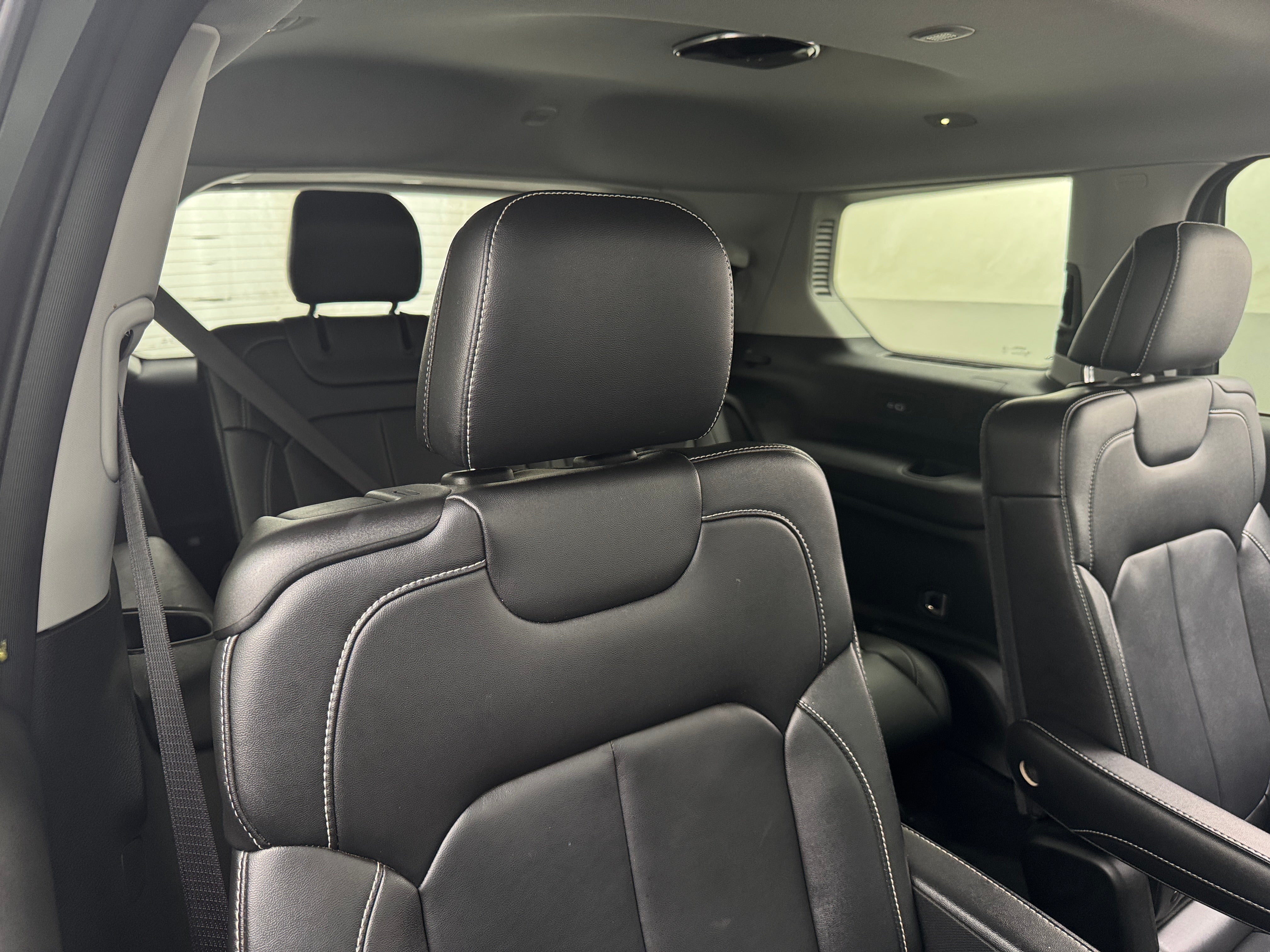 2022 Jeep Grand Cherokee L Limited Edition 5