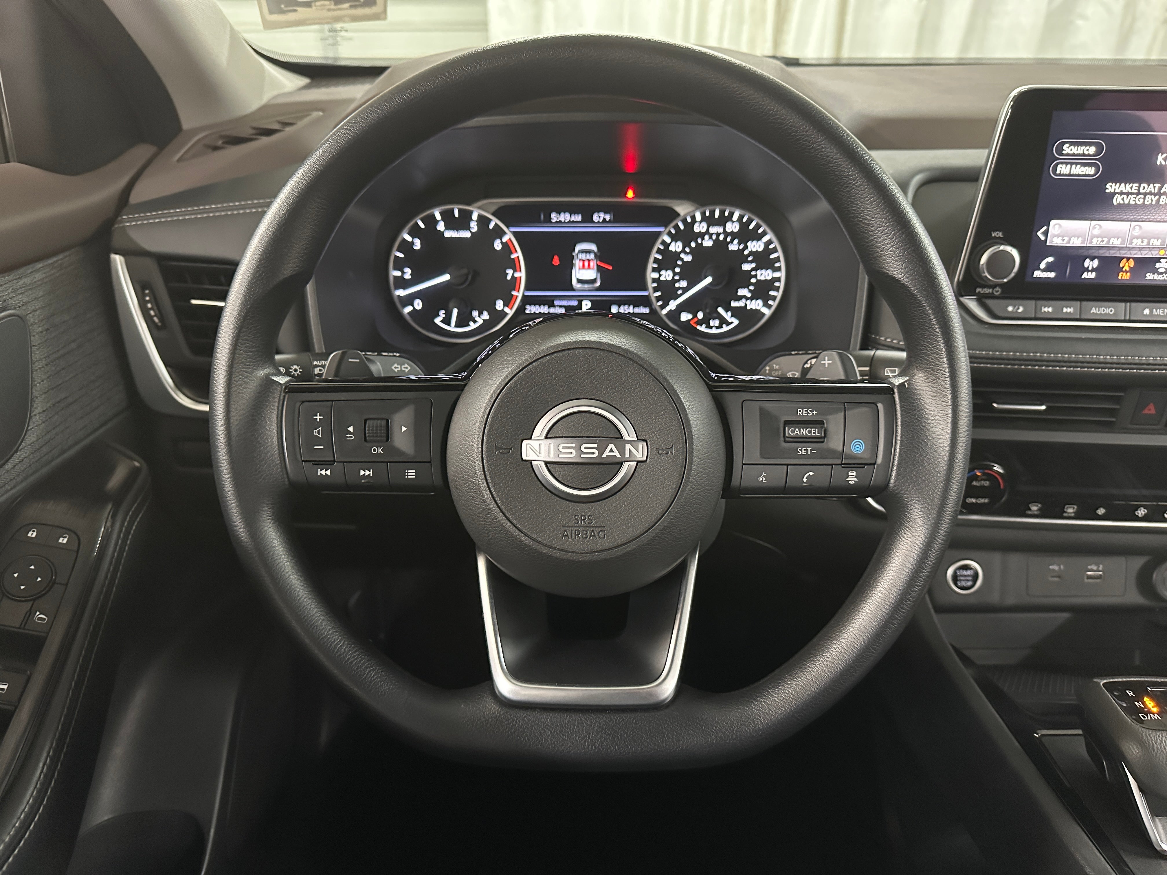 2023 Nissan Rogue SV 5