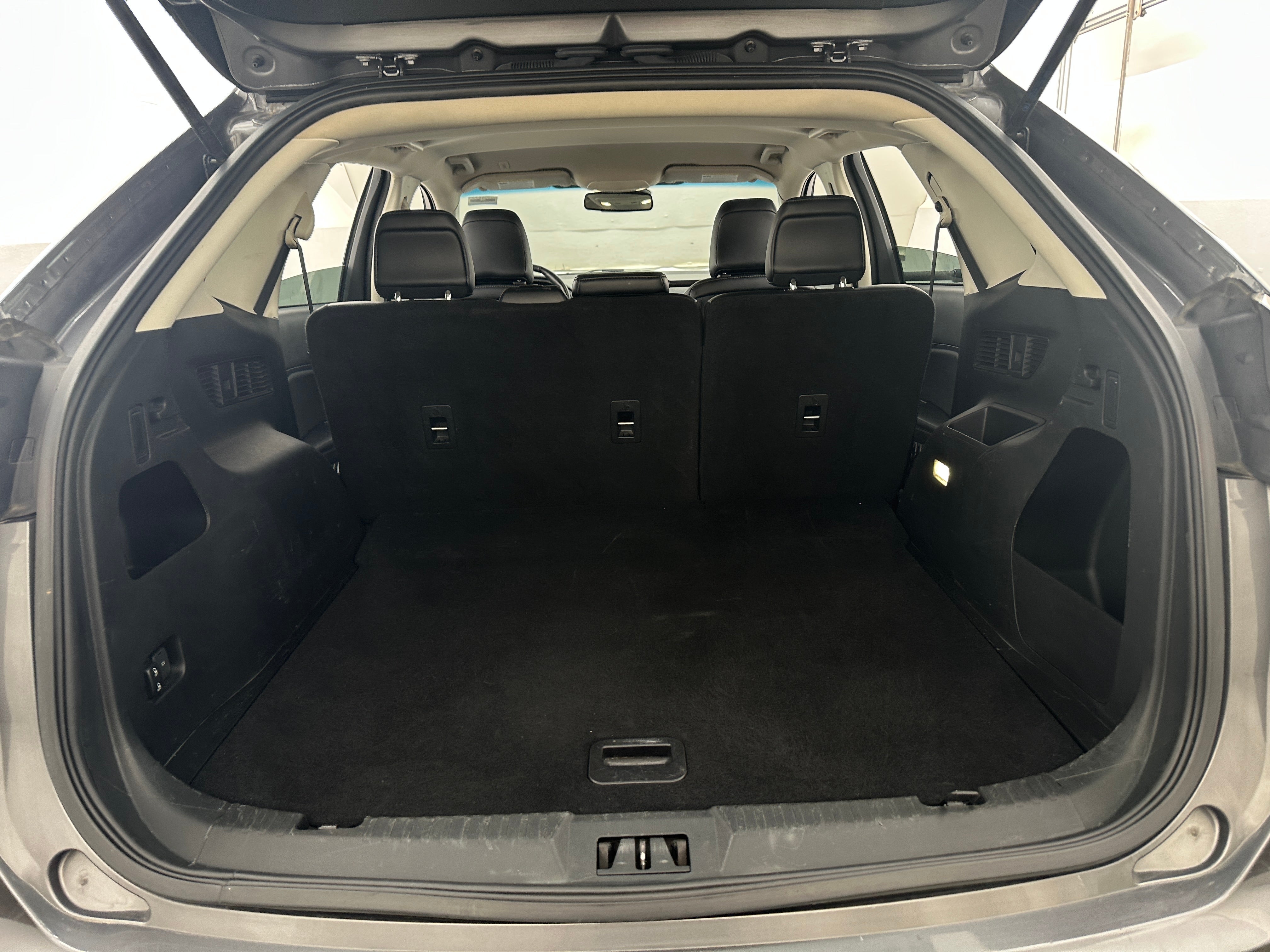 2022 Ford Edge SEL 6