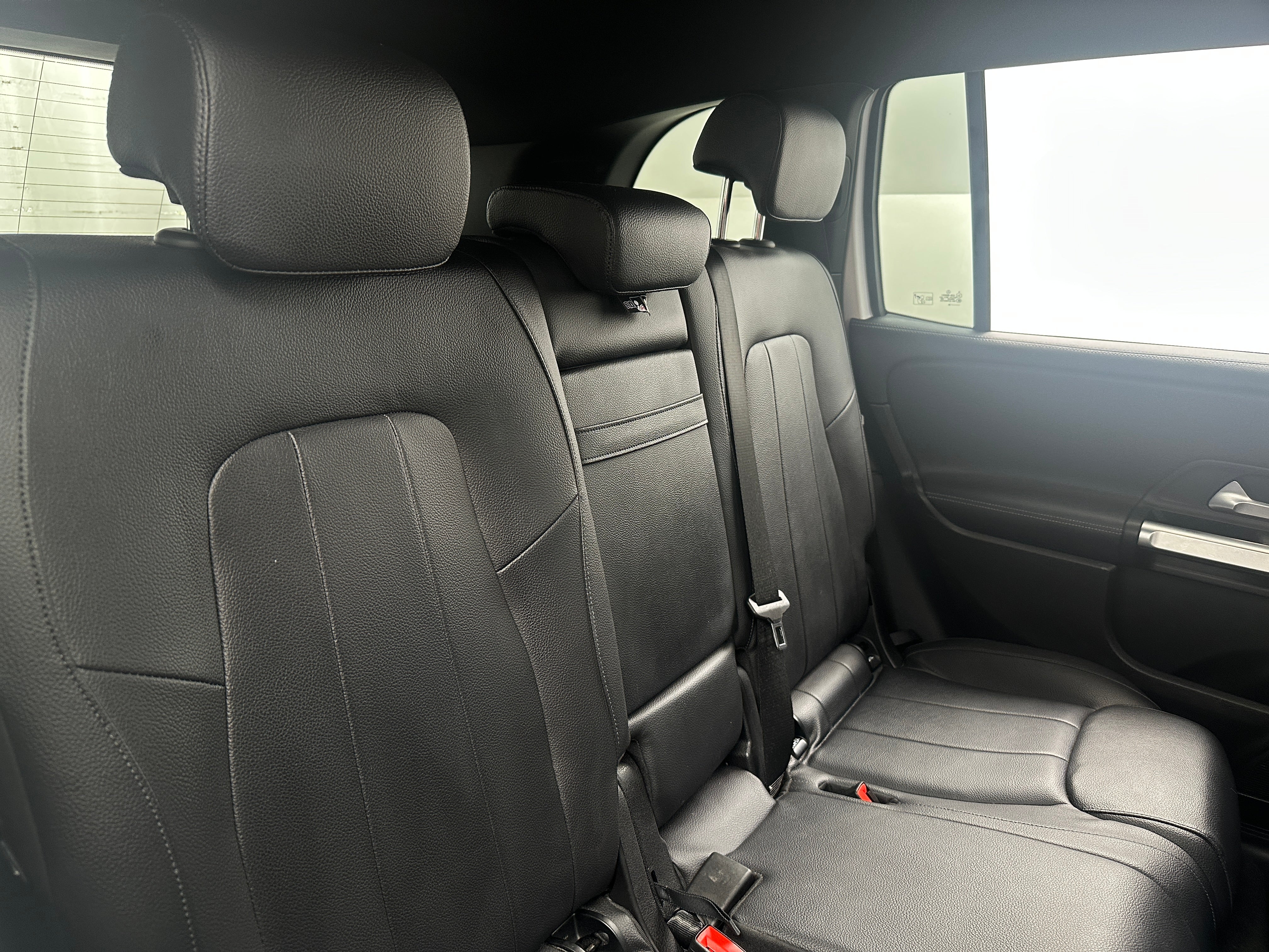 2020 Mercedes-Benz GLB 250 6