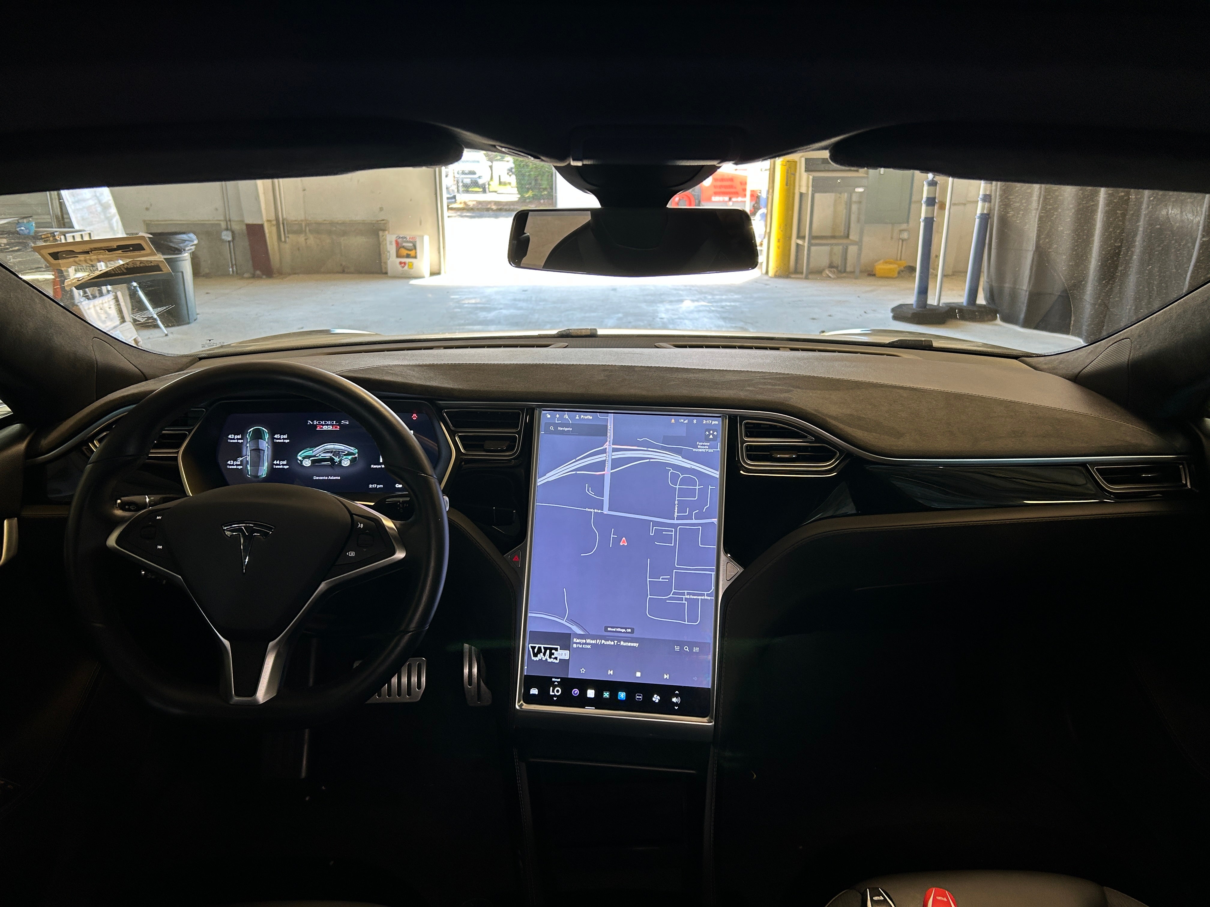 2014 Tesla Model S P85D 2