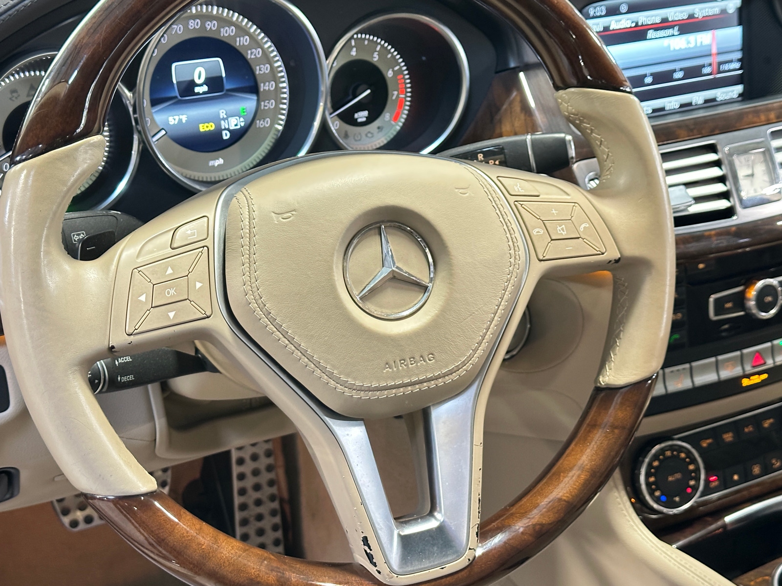 Thumbnail: 2014 Mercedes-Benz CLS - 3