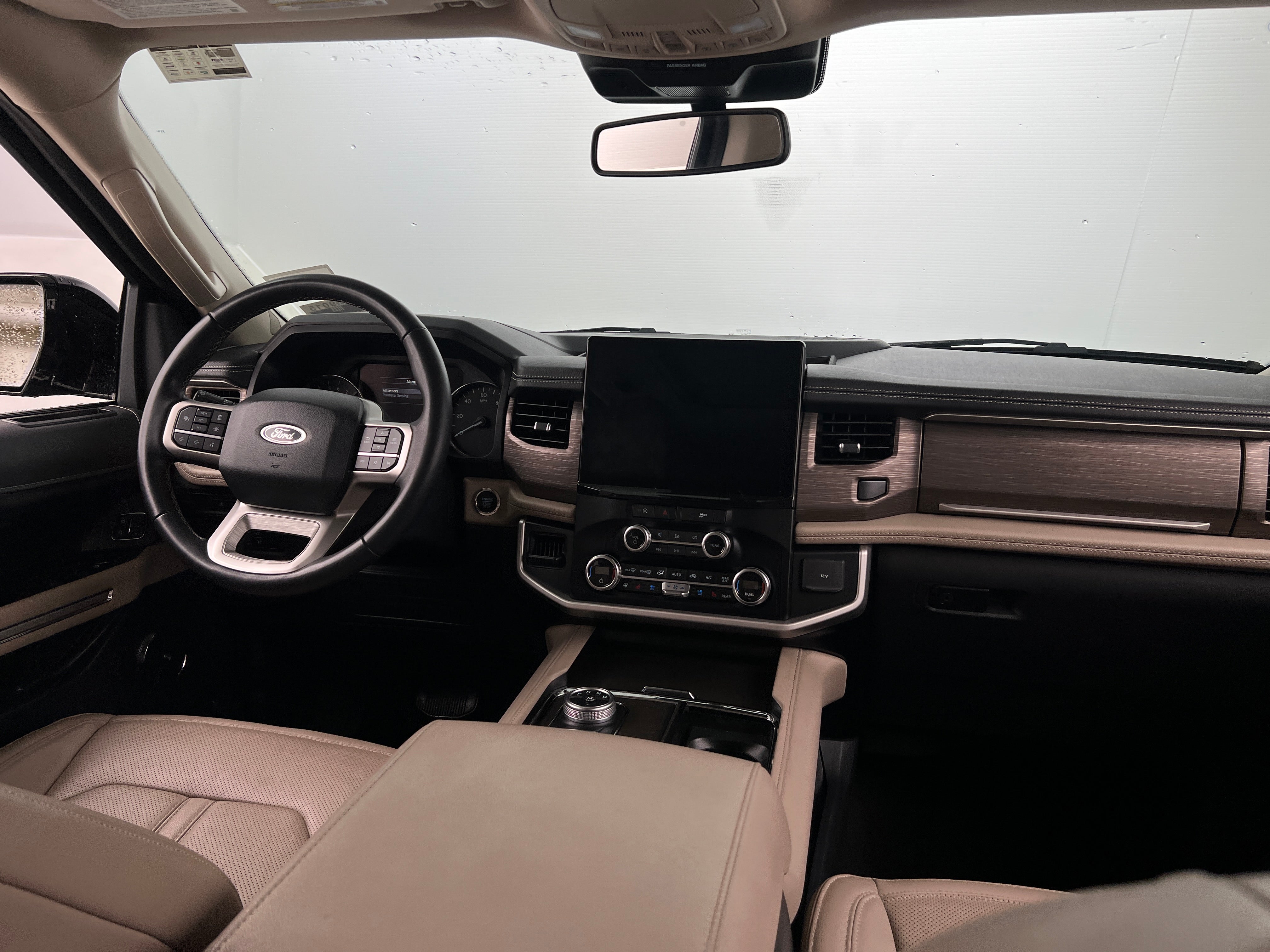 2024 Ford Expedition Limited 3