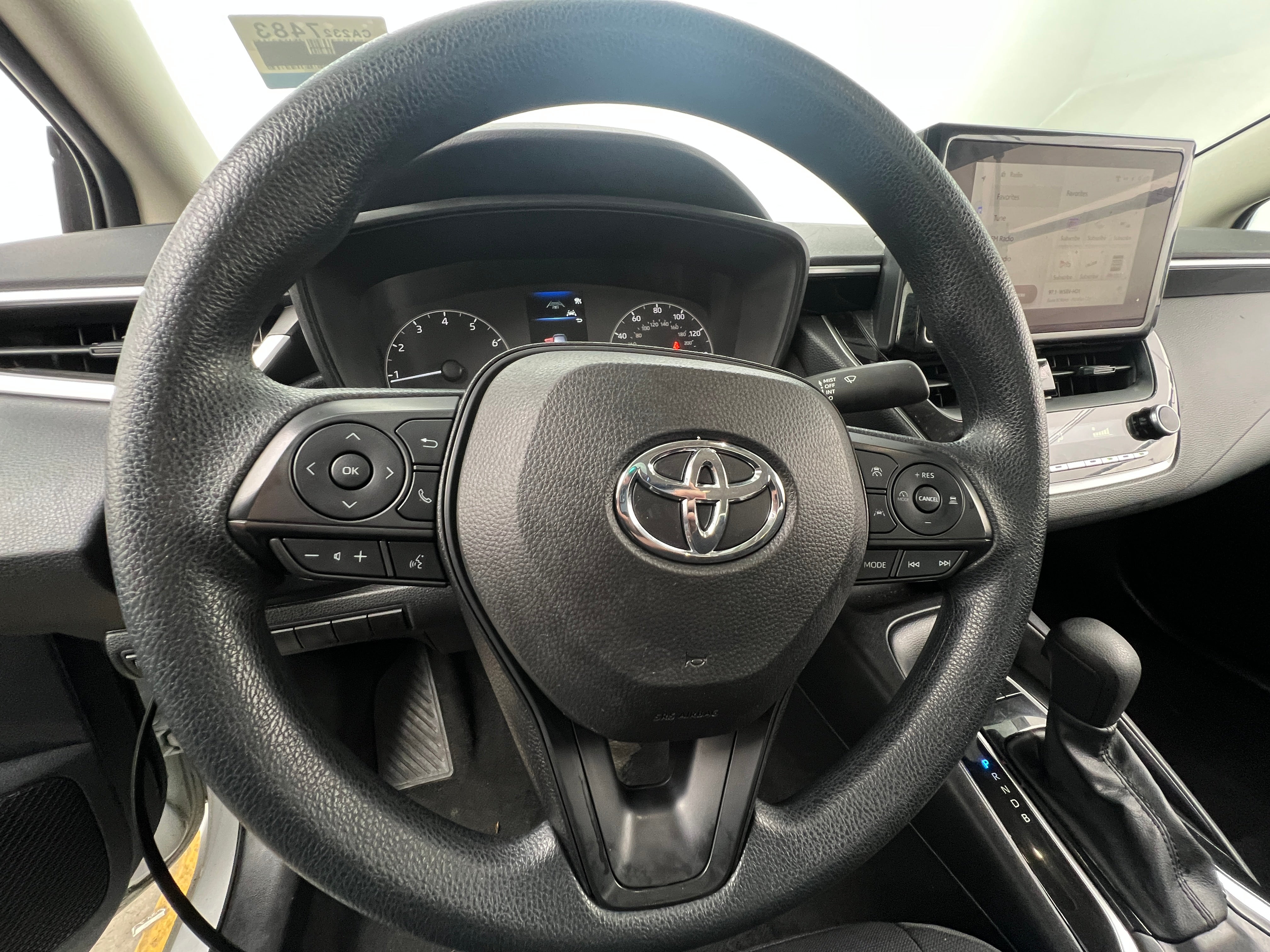 2023 Toyota Corolla LE 5