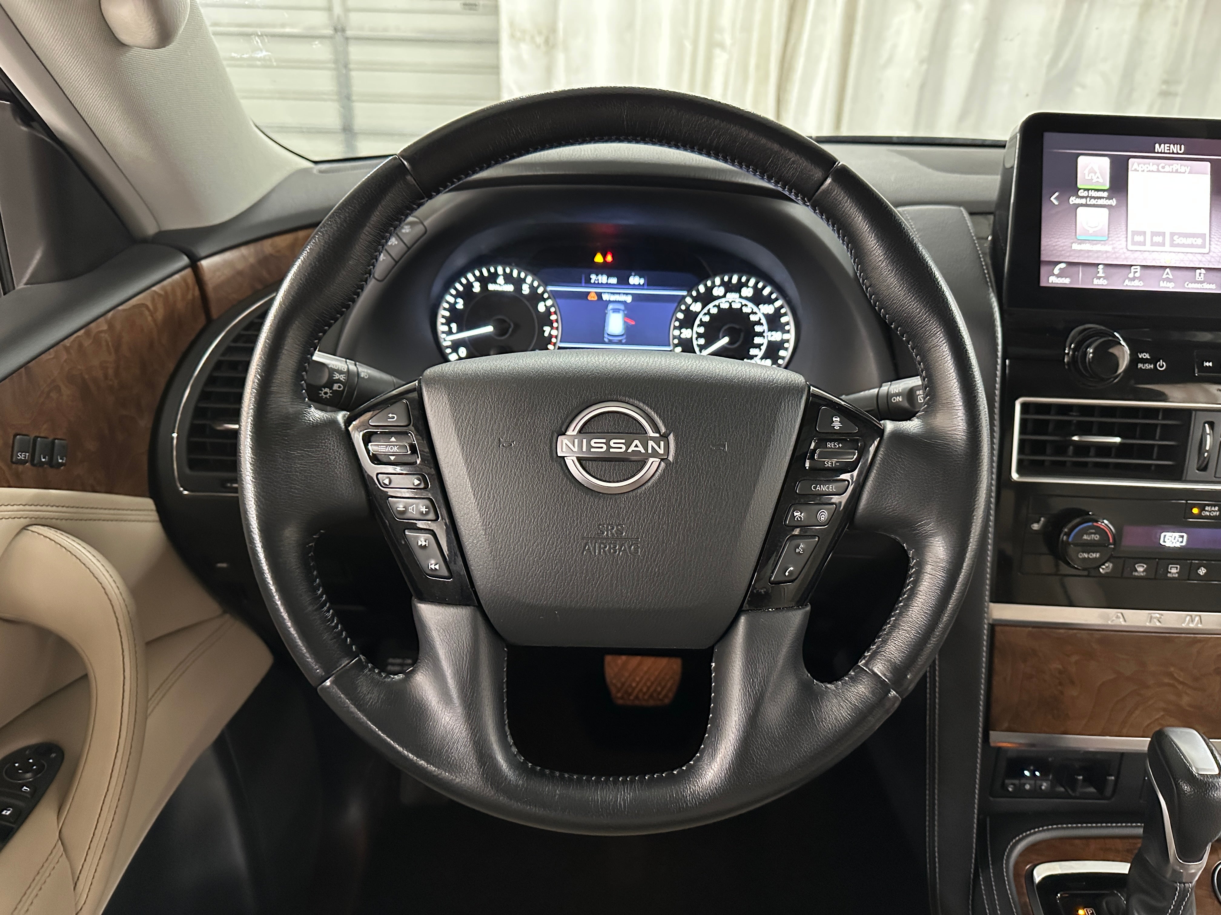 2023 Nissan Armada SL 4