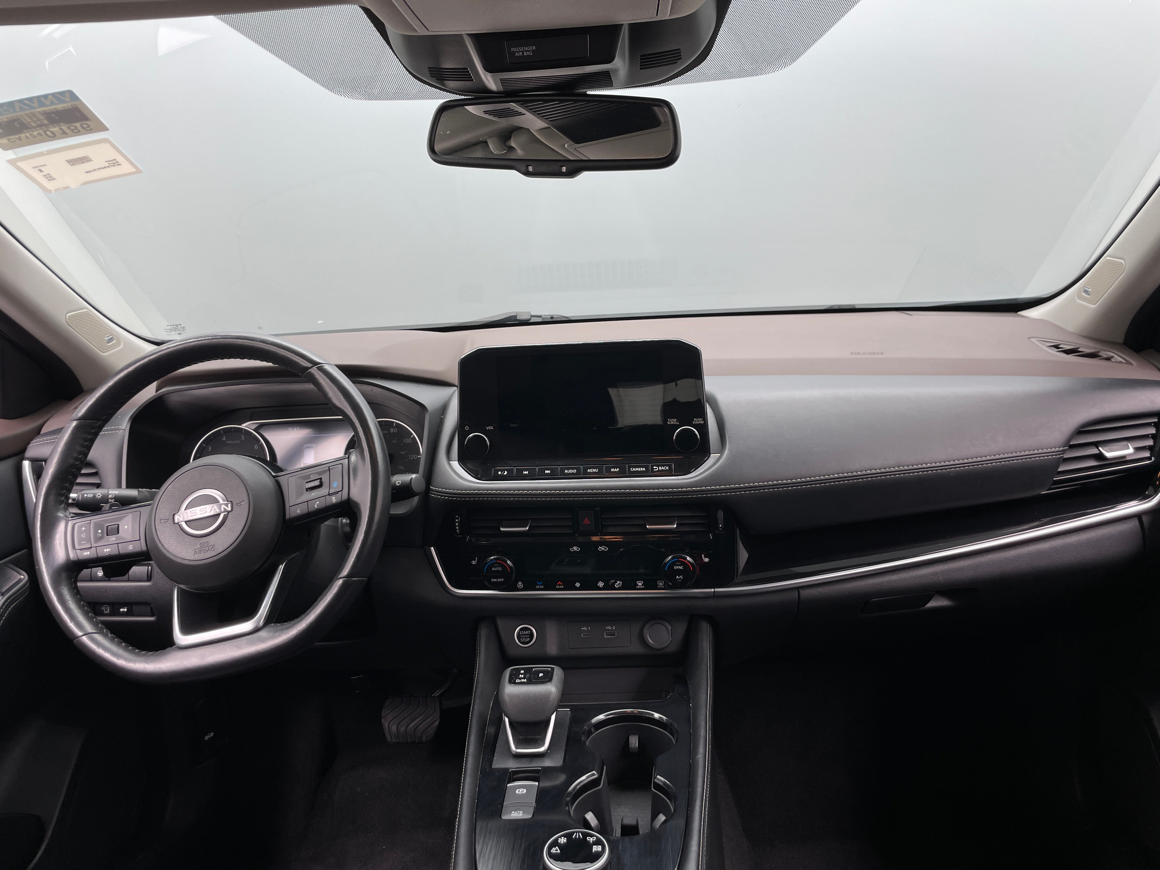 2023 Nissan Rogue SL 2
