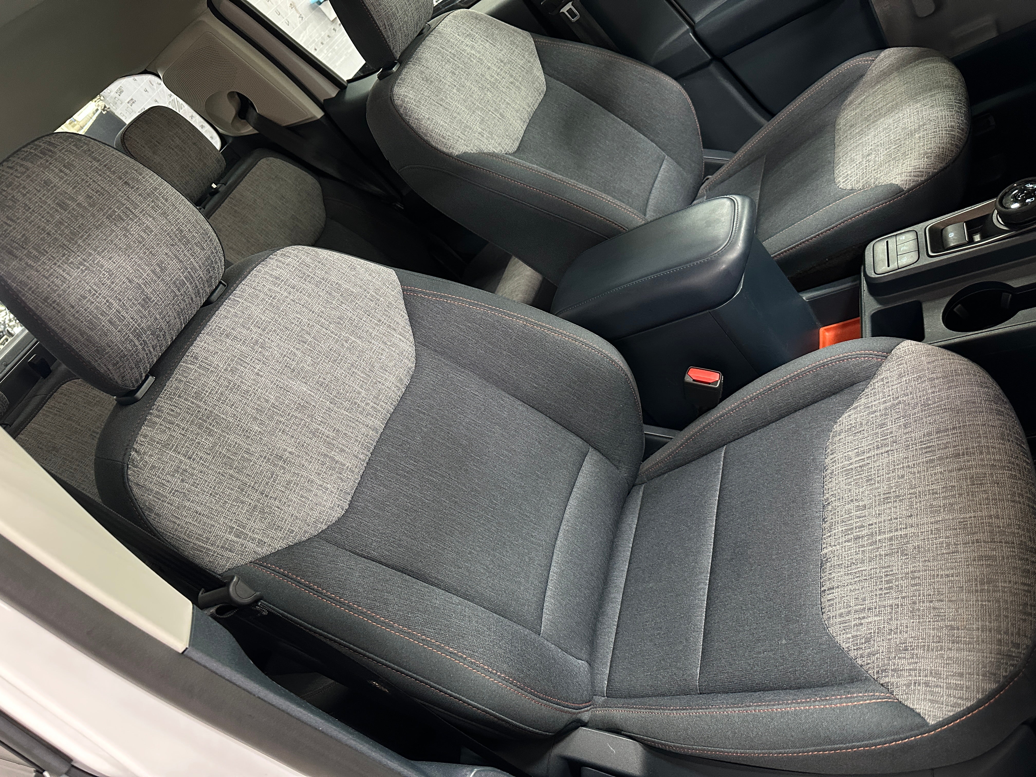 2022 Ford Maverick XLT 2