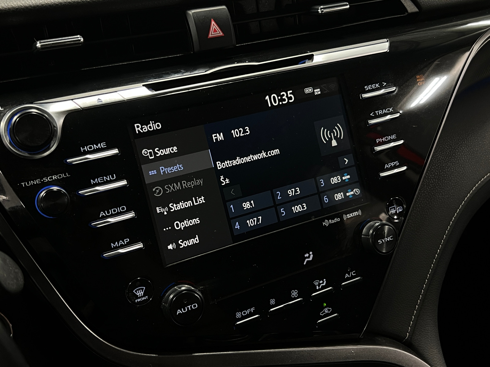 Thumbnail: 2020 Toyota Camry - 3