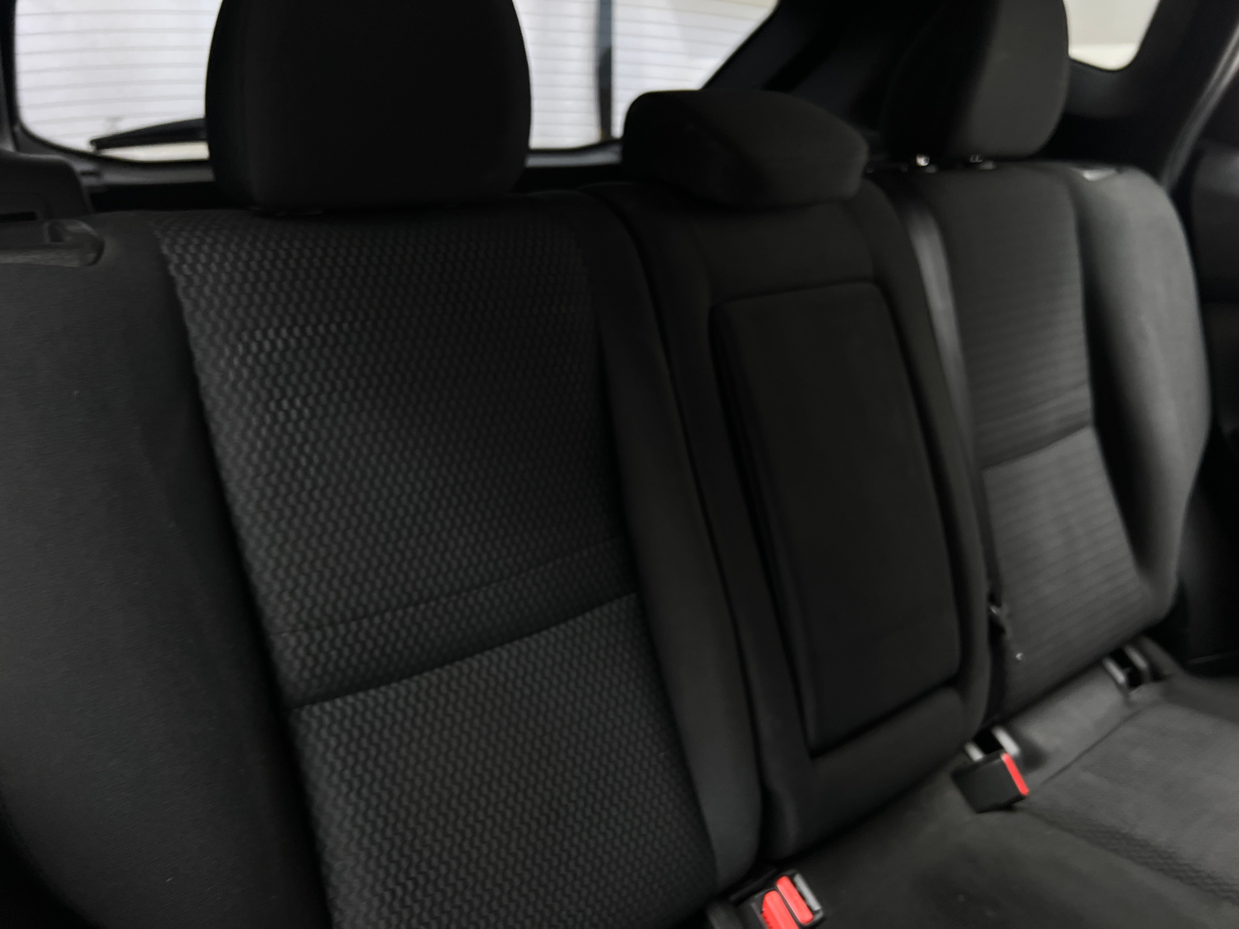 2018 Nissan Rogue Sport S 6