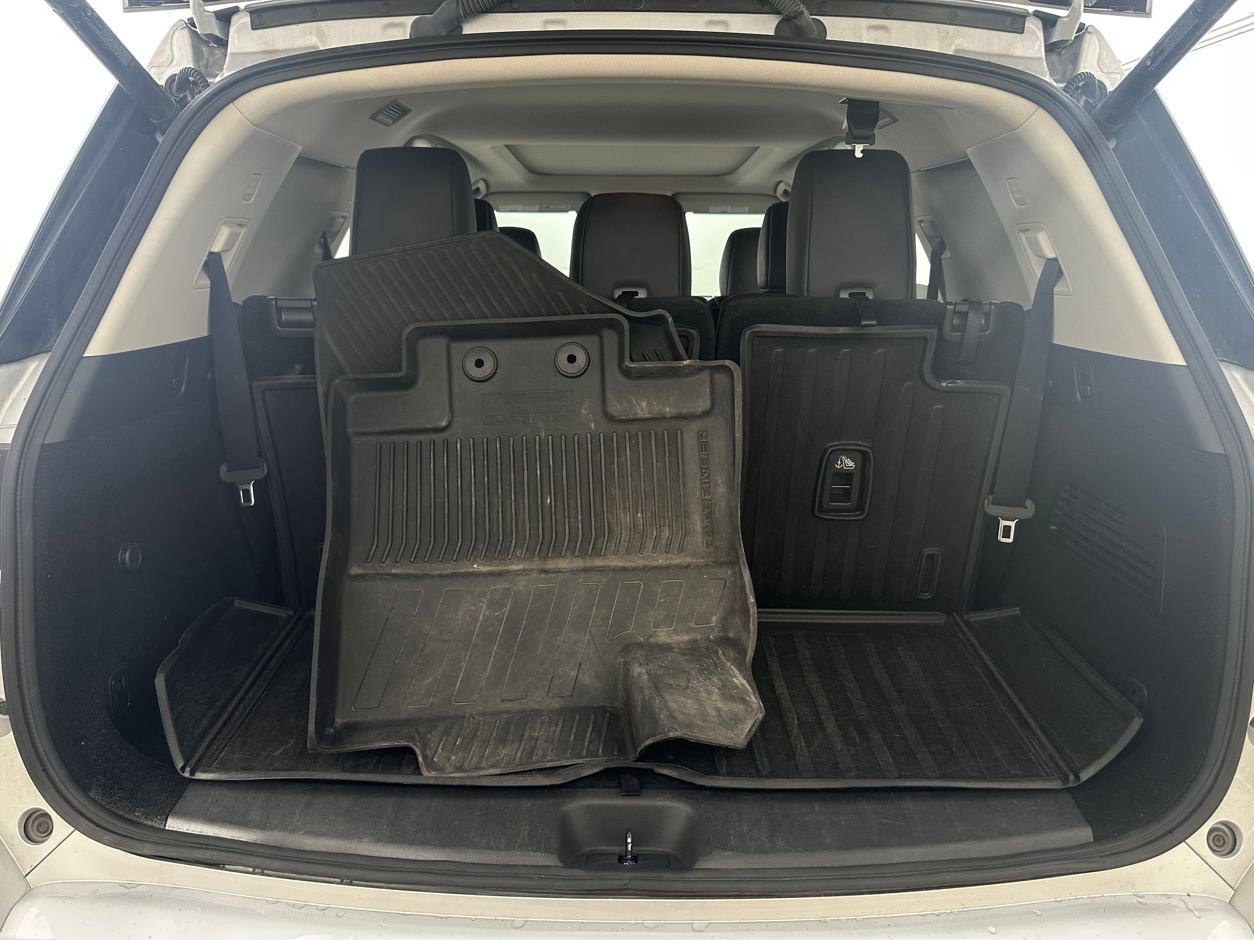 2023 Nissan Pathfinder Platinum 6
