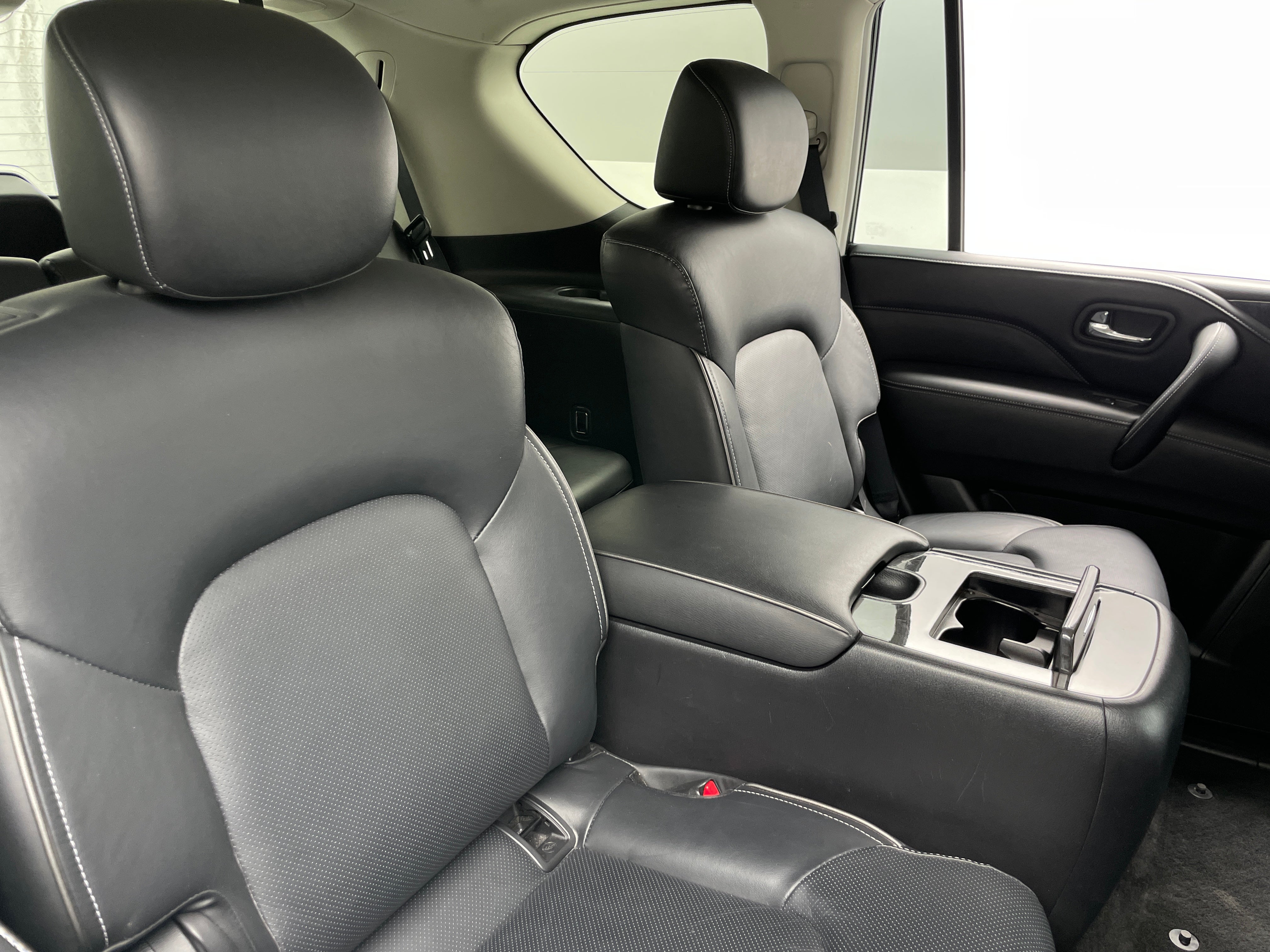 2024 INFINITI QX80 Luxe 5