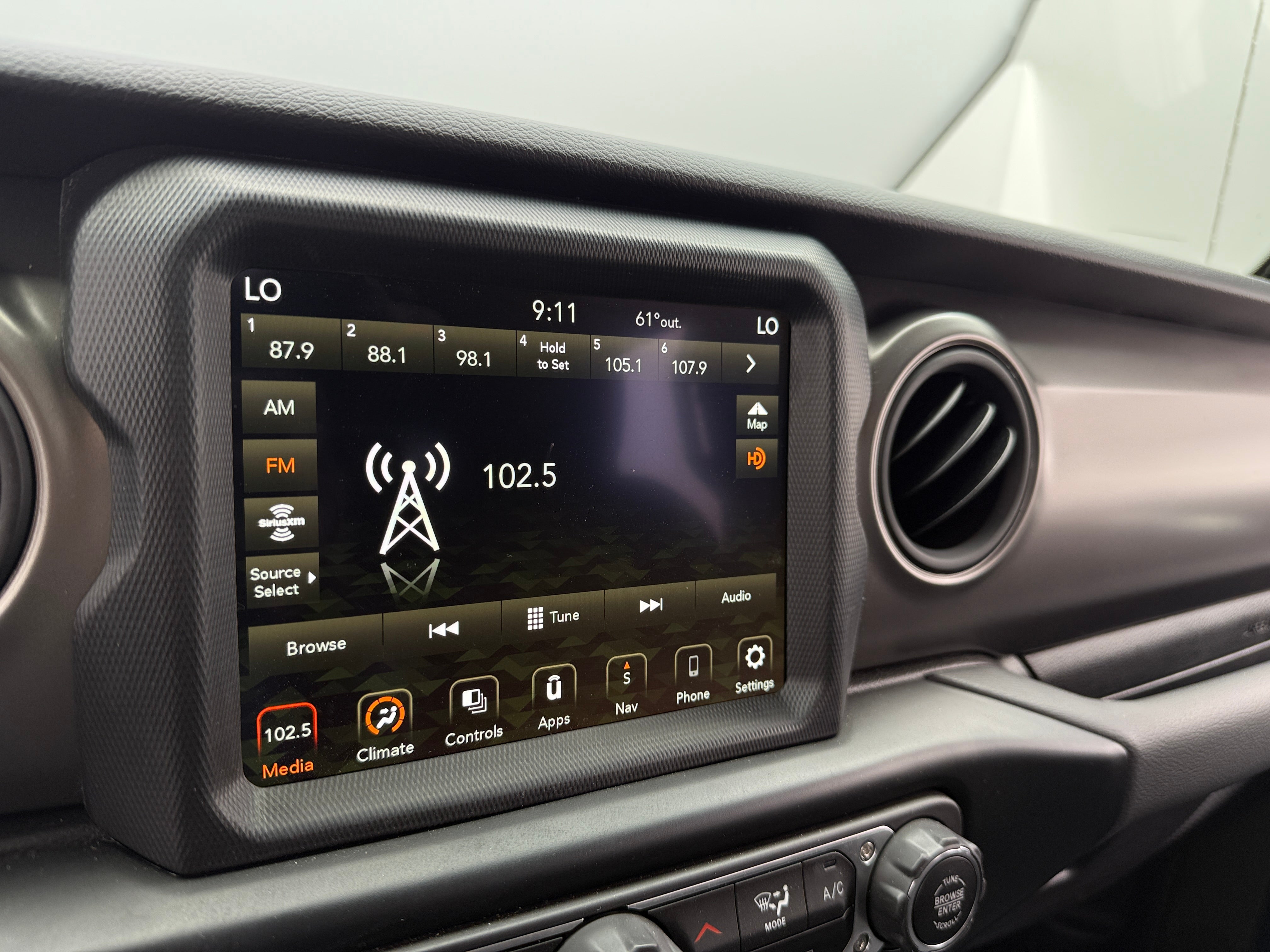 2023 Jeep Gladiator Sport S 4