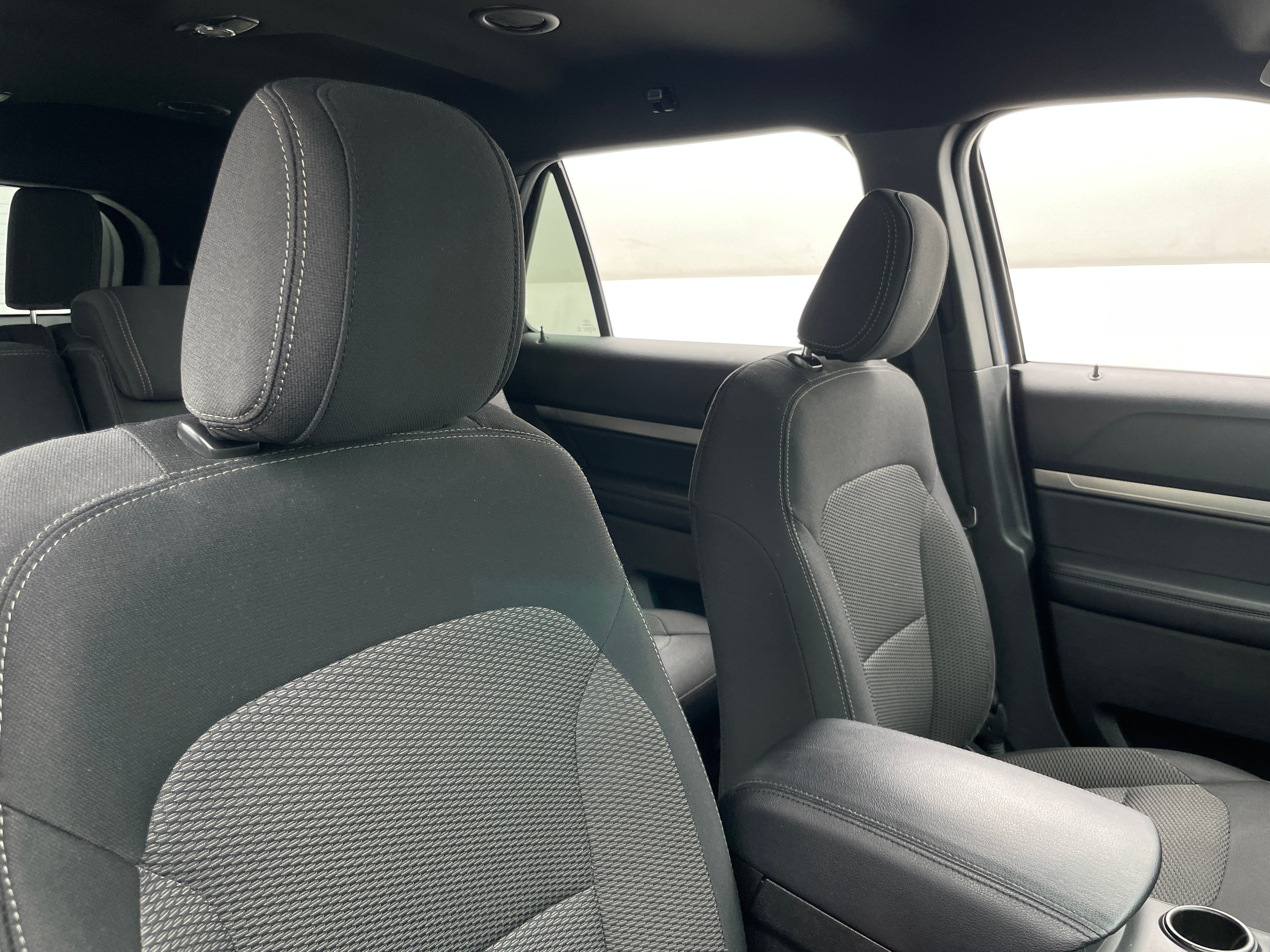2018 Ford Explorer XLT 2