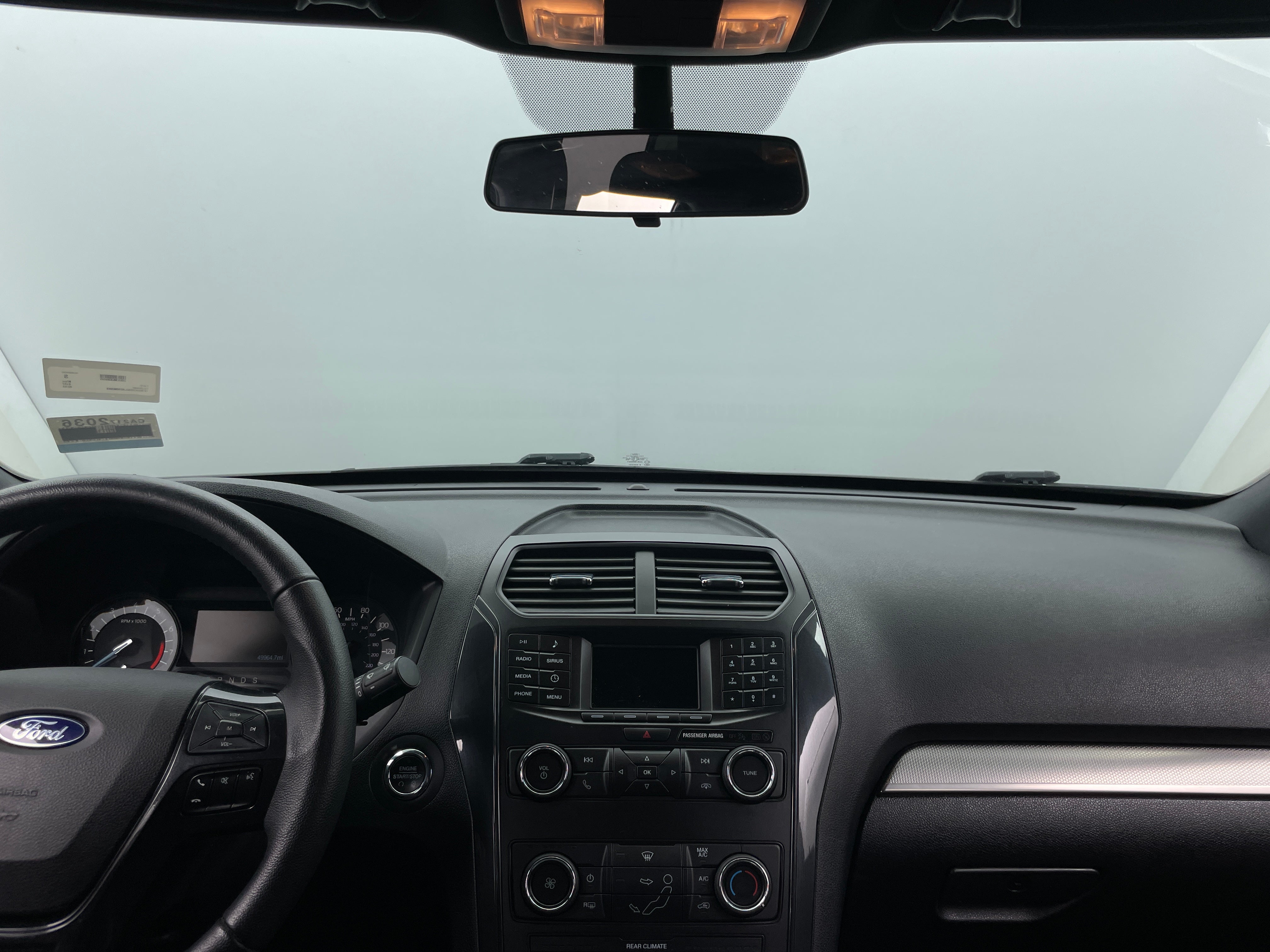 2018 Ford Explorer XLT 3