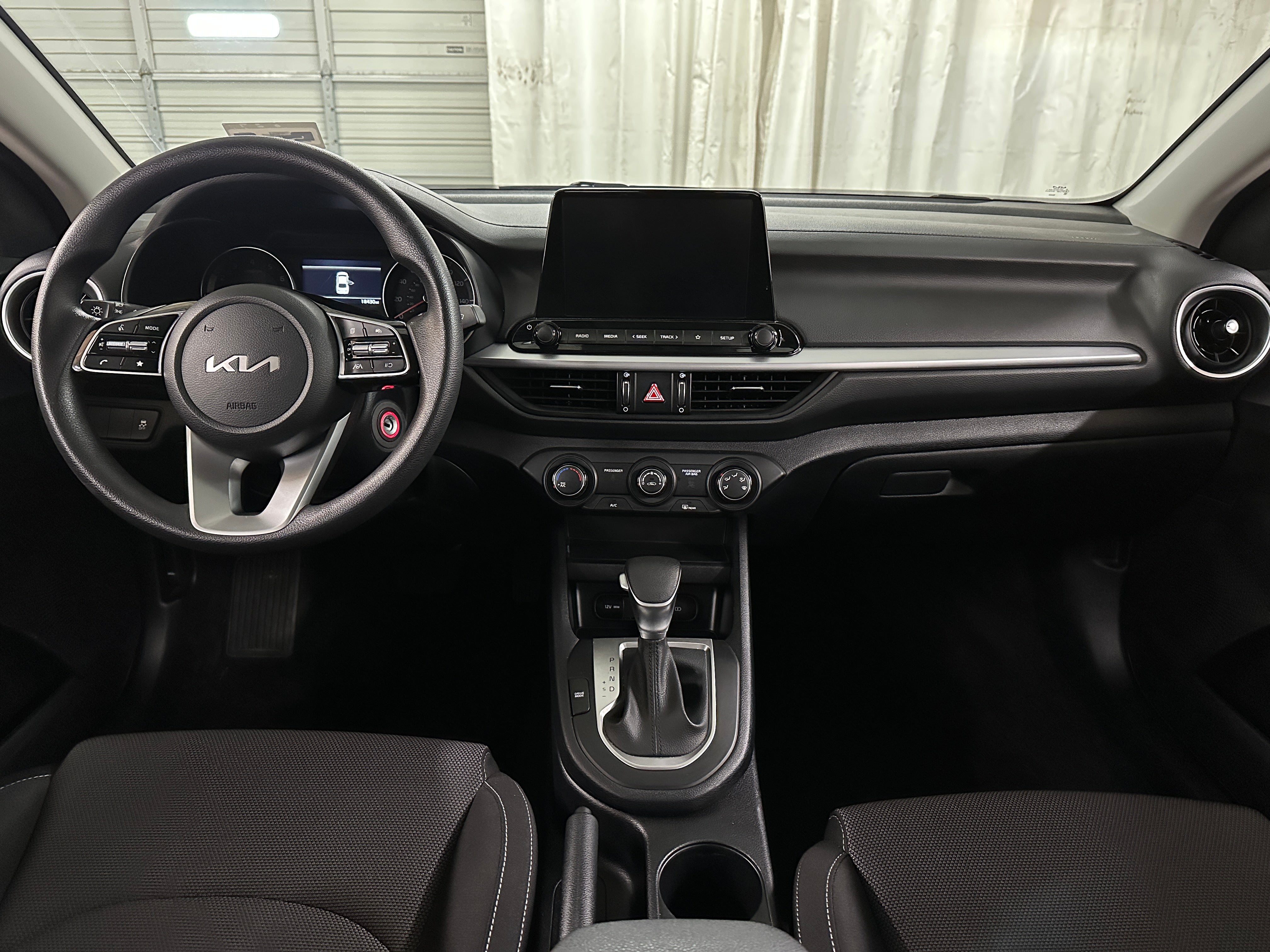 2024 Kia Forte LXS 3