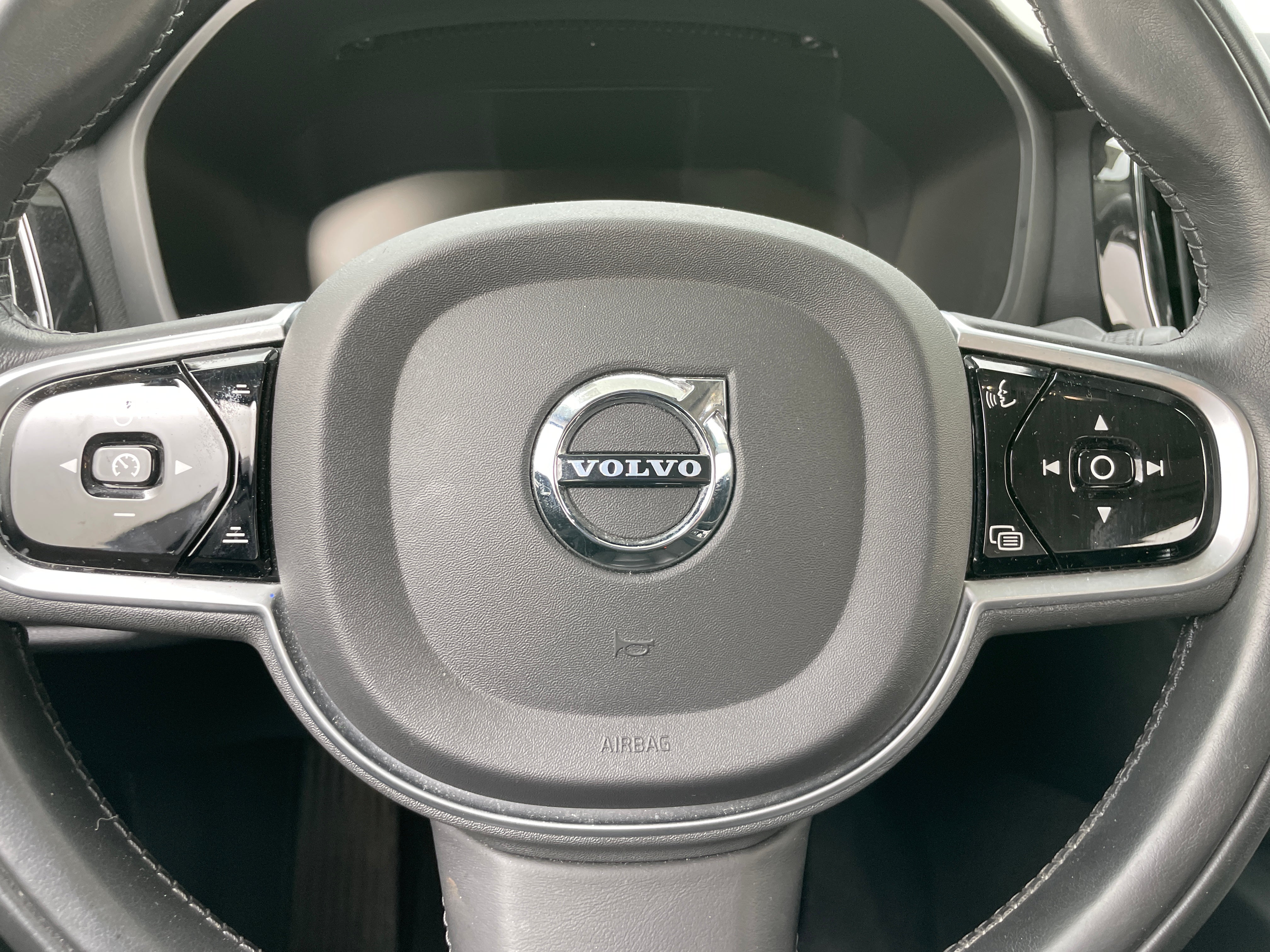 2020 Volvo S60 T6 Momentum 4