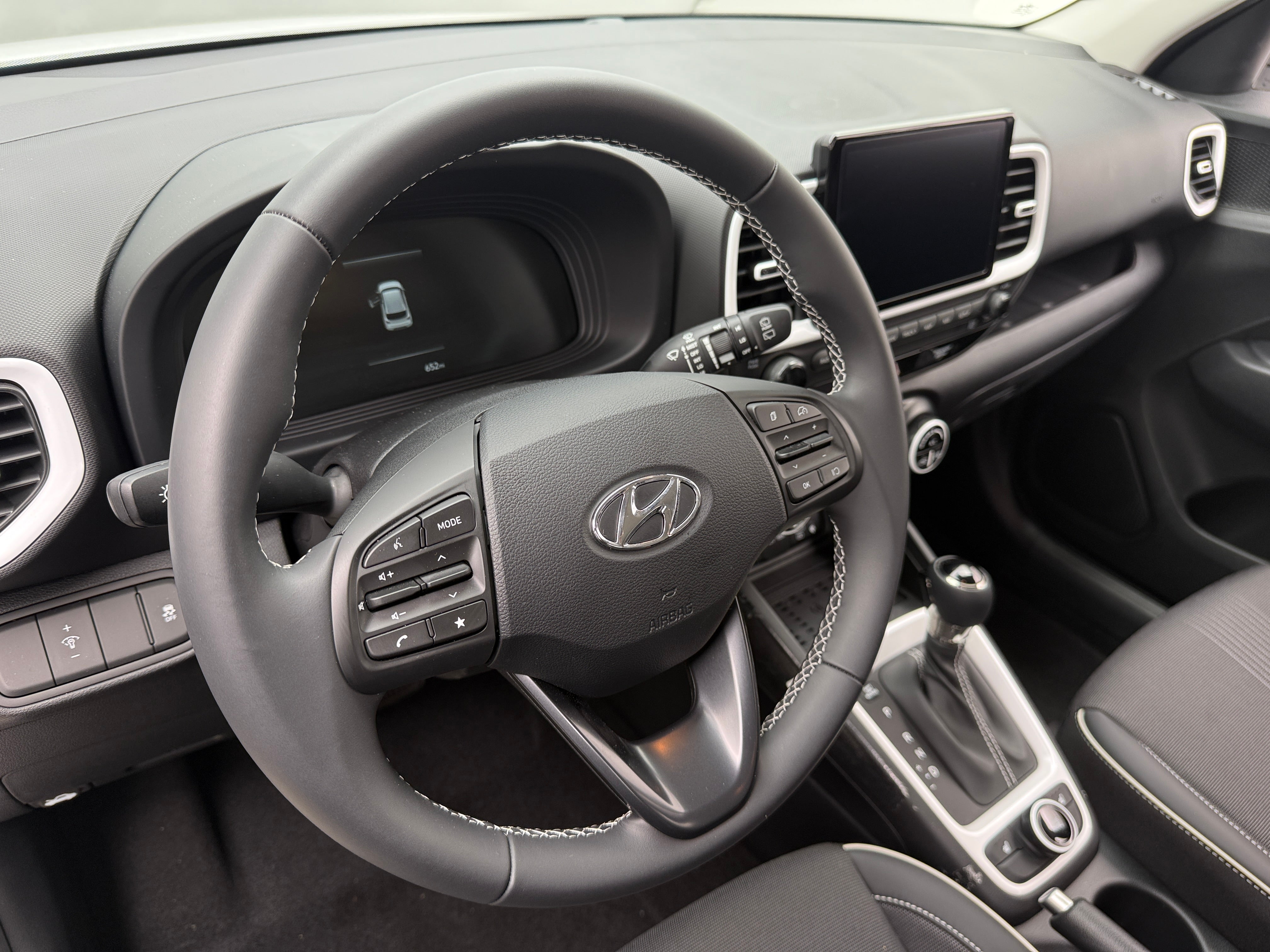 2024 Hyundai Venue Limited 5