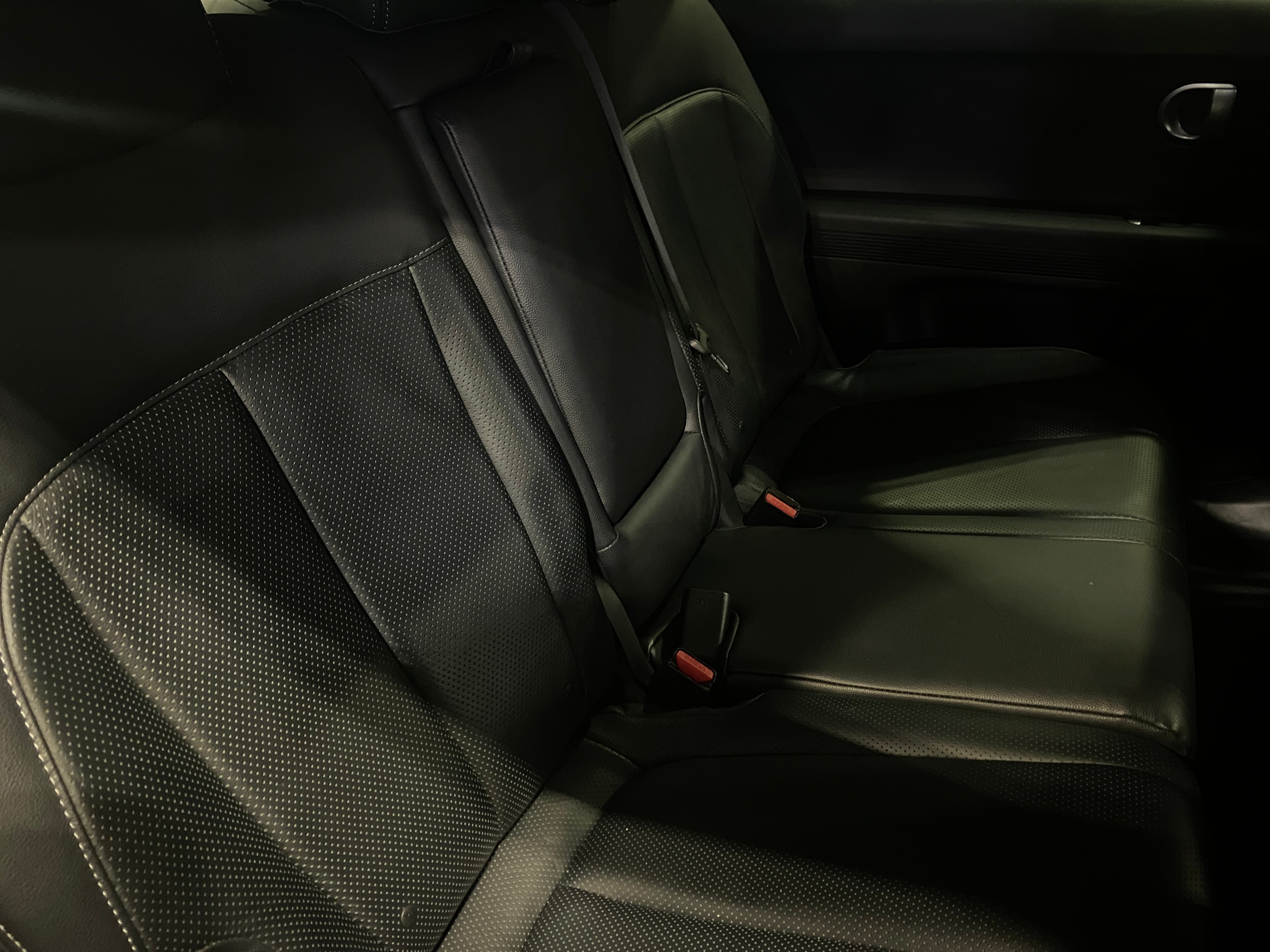 2022 Hyundai Ioniq 5 SE 6