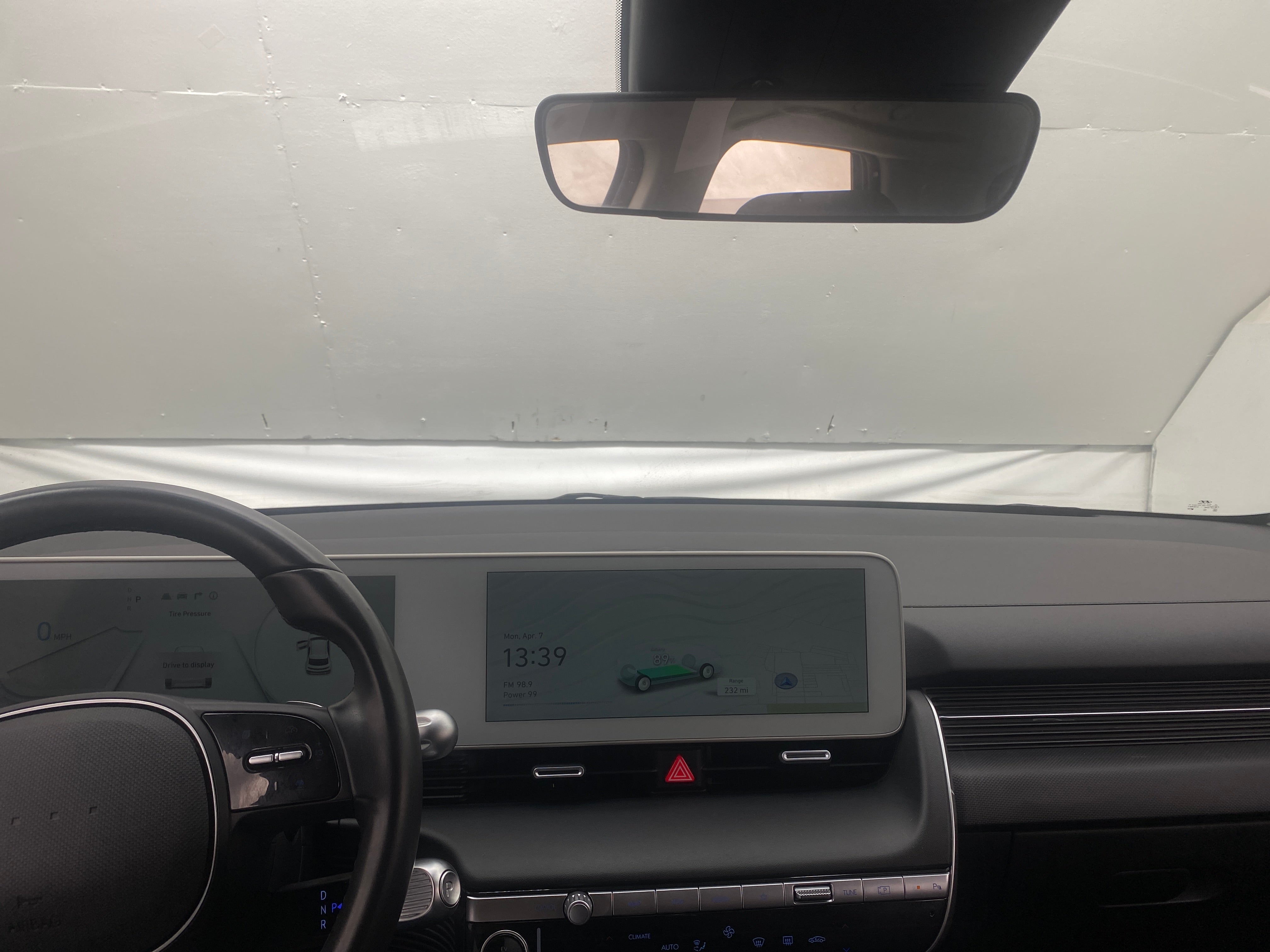 2022 Hyundai Ioniq 5 SE 3