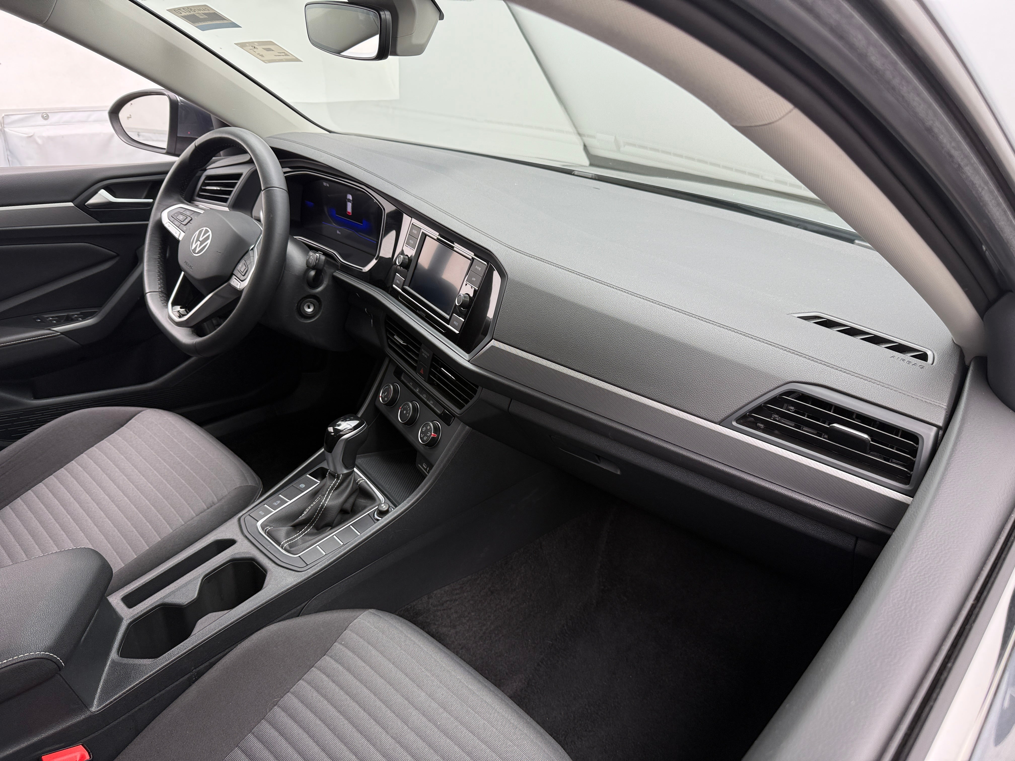 2024 Volkswagen Jetta S 3