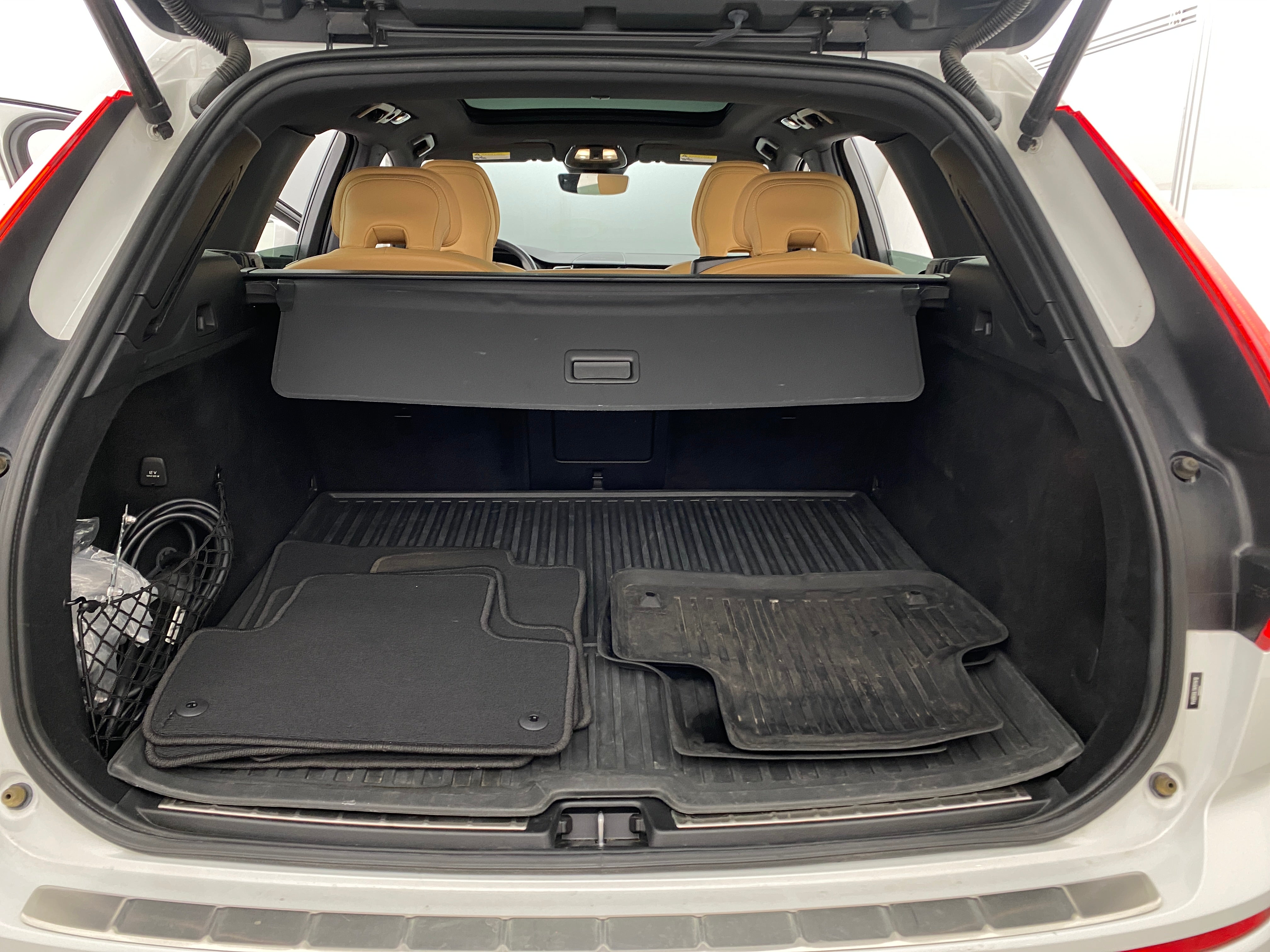2022 Volvo XC60 Recharge Core 6