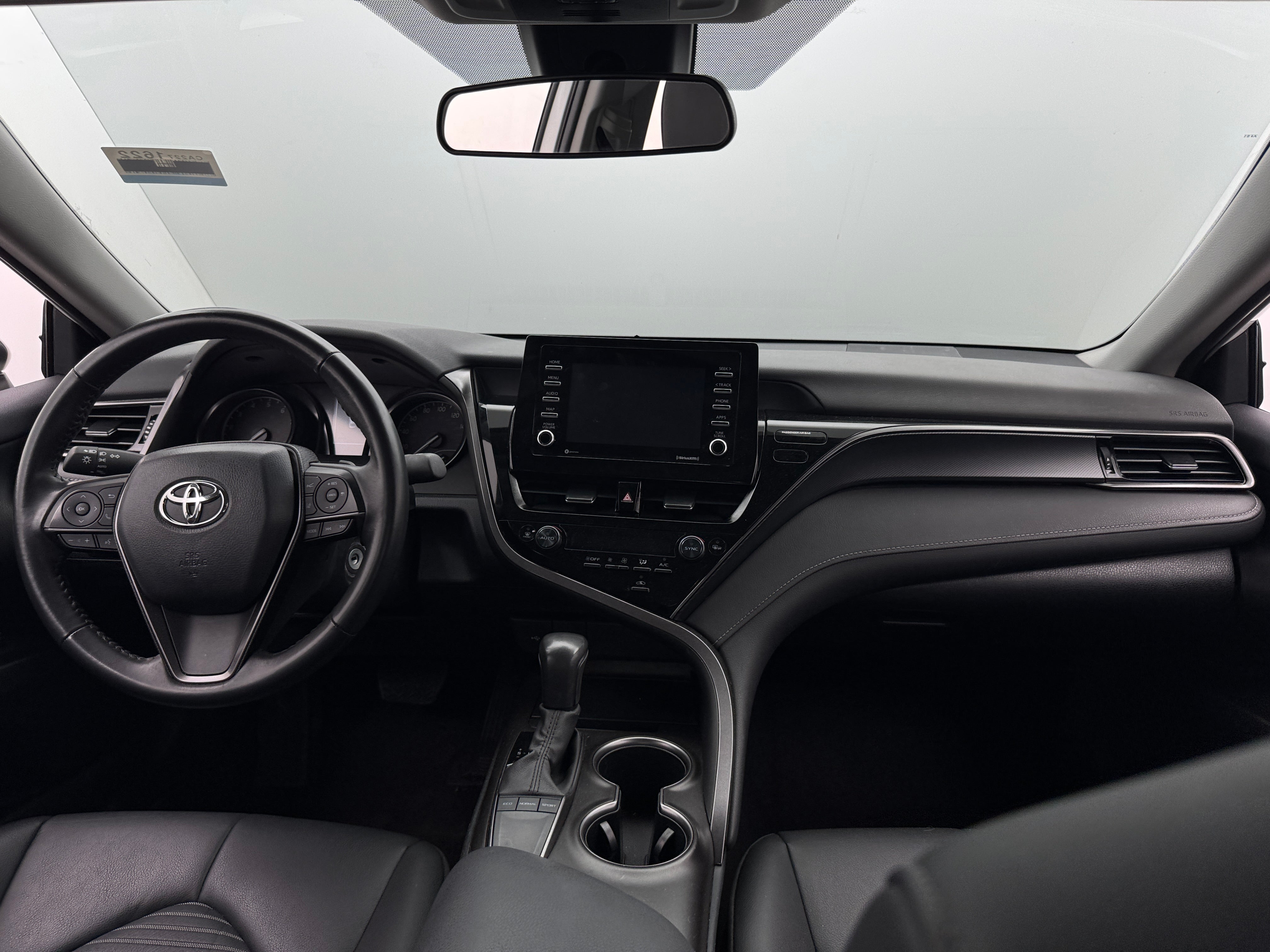 2024 Toyota Camry SE 2
