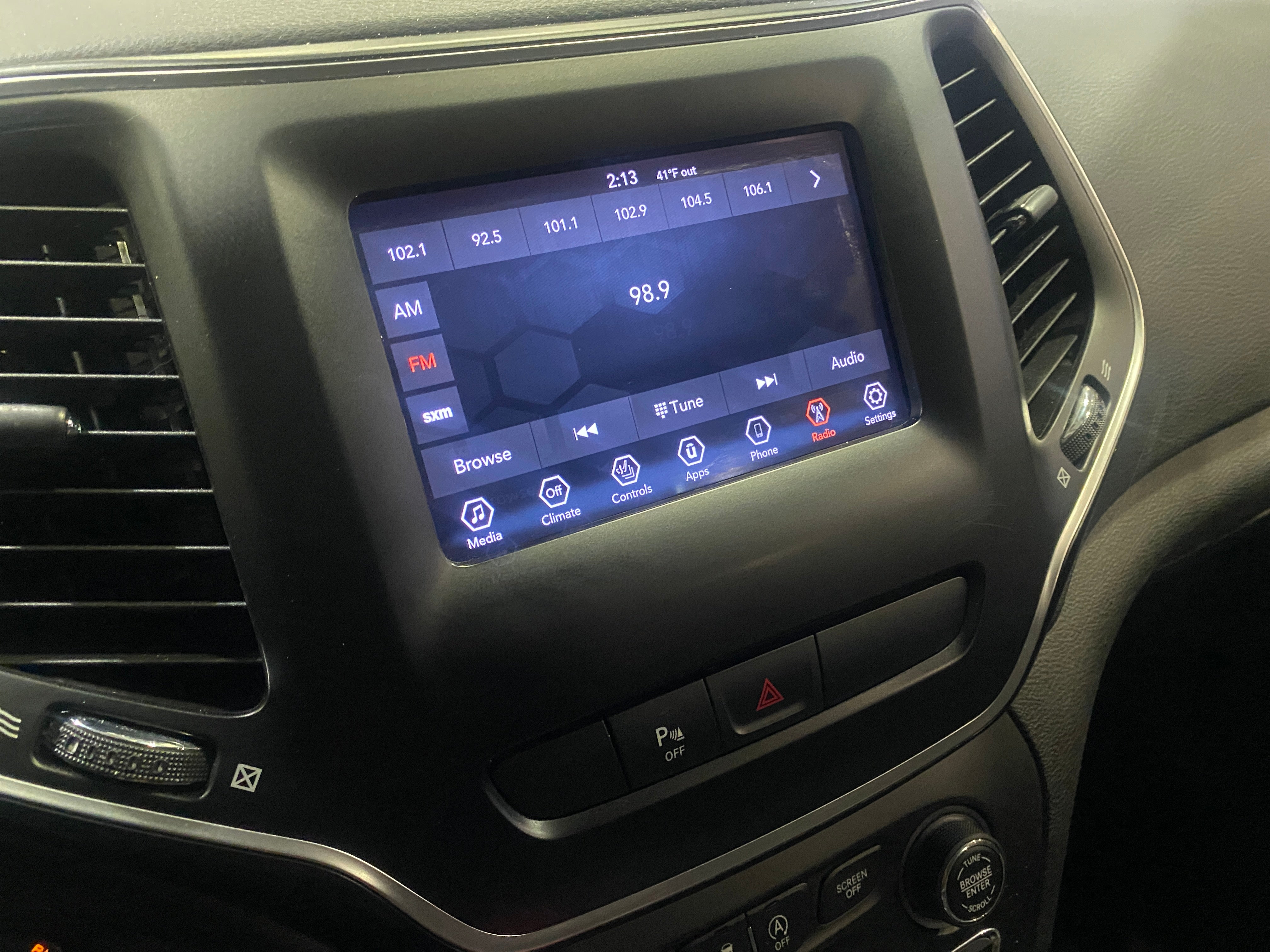 2019 Jeep Cherokee Latitude 4